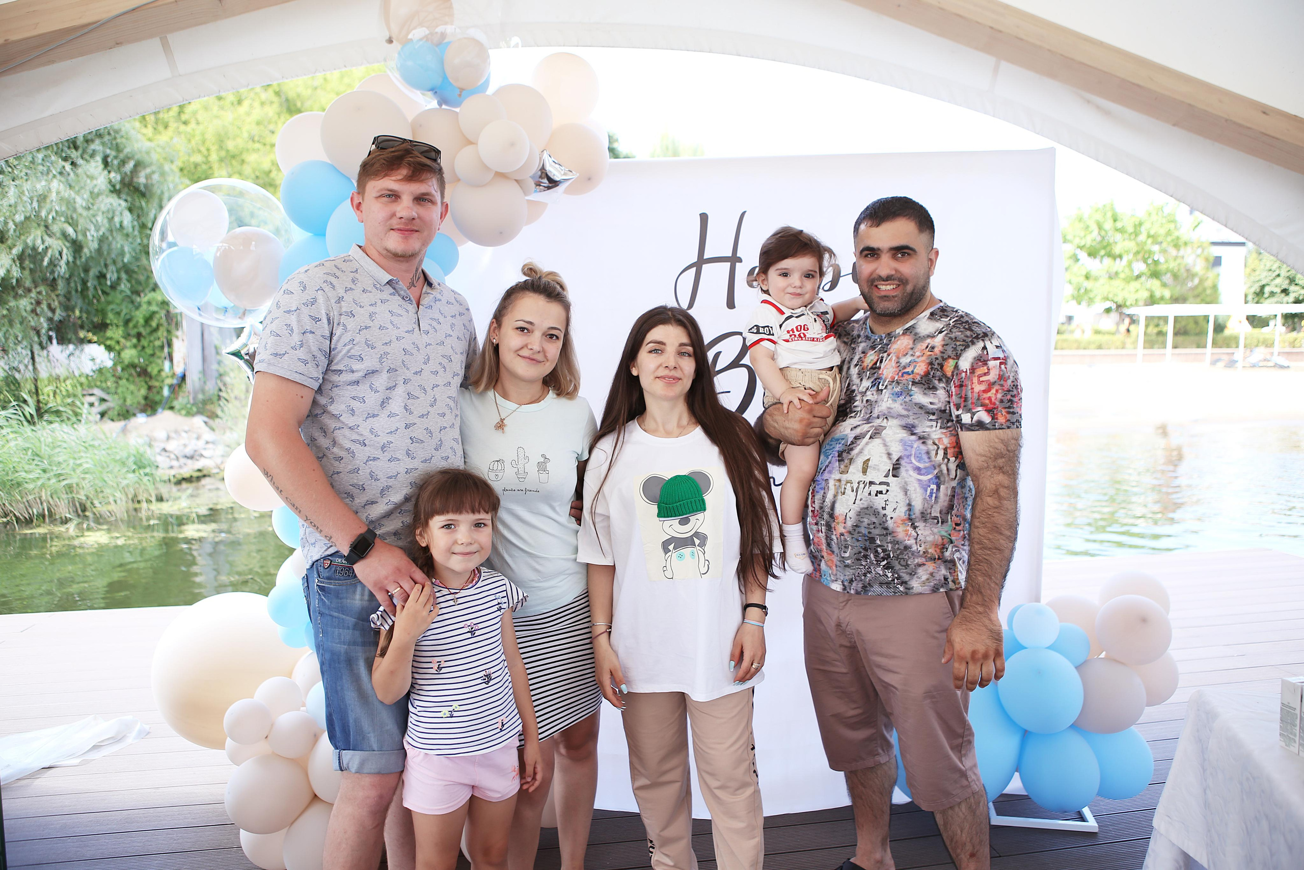 День рождения на турбазе. Свадебный и предметный фотограф Ренат Каламперов