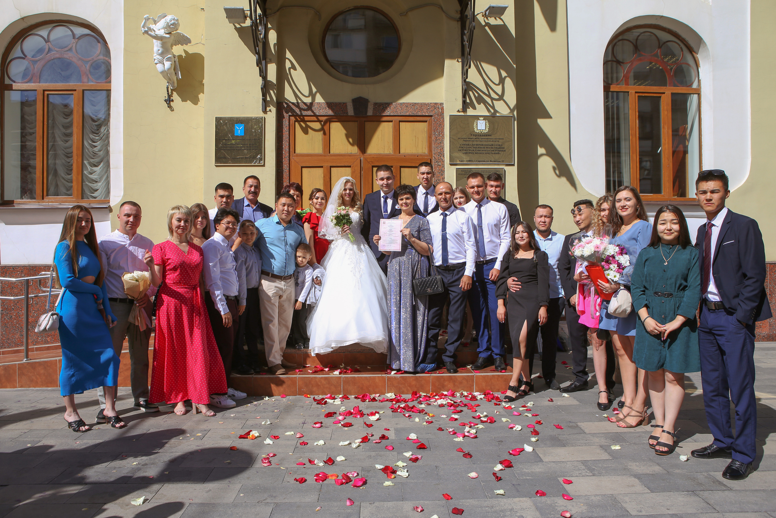 Свадьба: Татьяна и Эдуард (Загс). Свадебный и предметный фотограф Ренат Каламперов