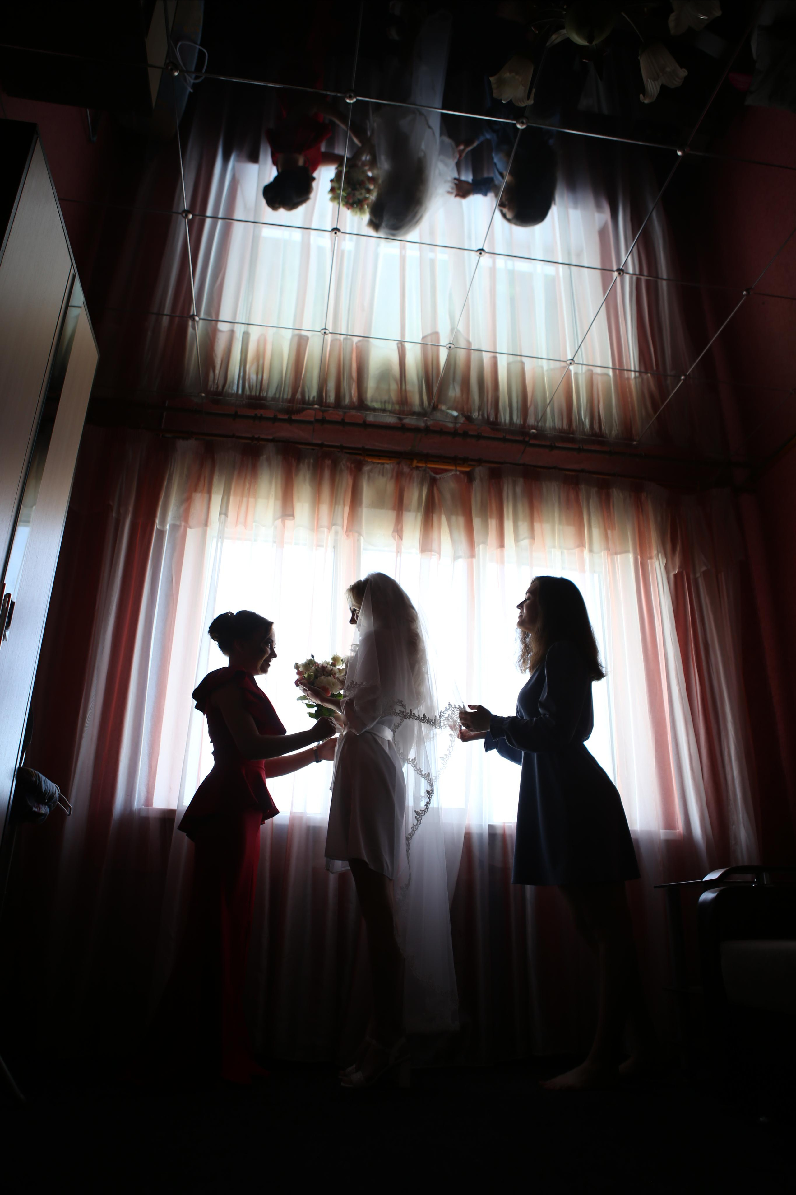 Свадьба: Татьяна и Эдуард (Сборы невесты). Свадебный и предметный фотограф Ренат Каламперов