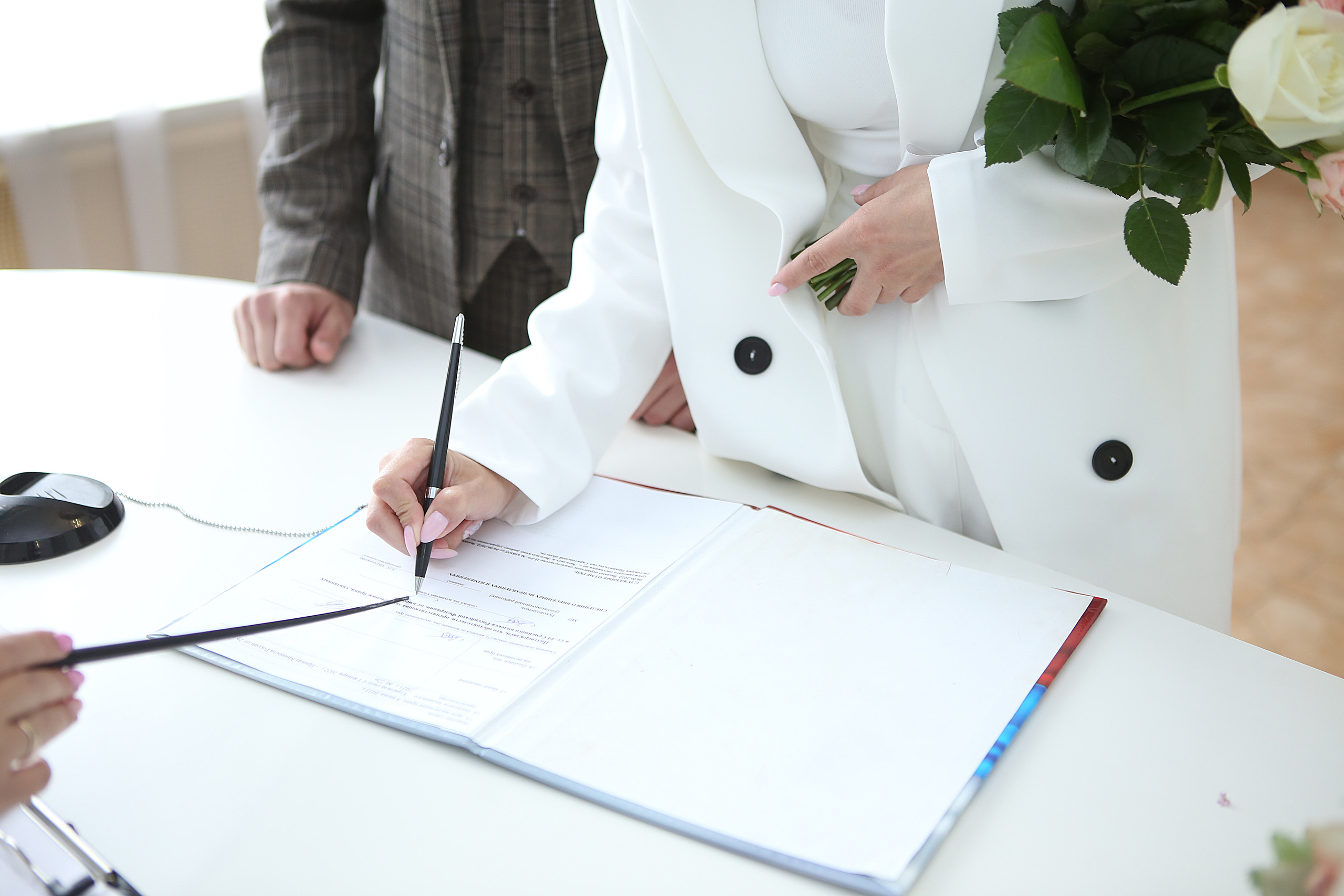 Свадьба: Никита и Ирина (Загс). Свадебный и предметный фотограф Ренат Каламперов