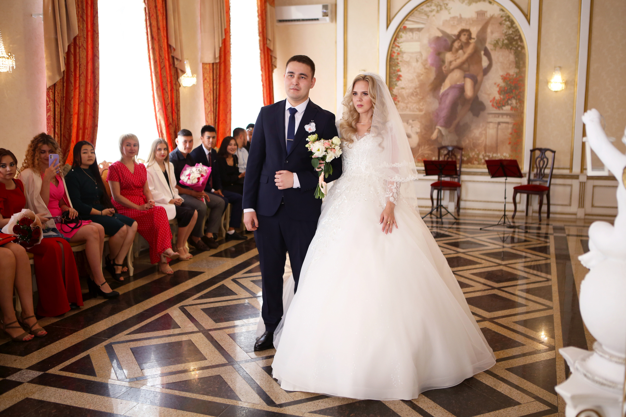 Свадьба: Татьяна и Эдуард (Загс). Свадебный и предметный фотограф Ренат Каламперов