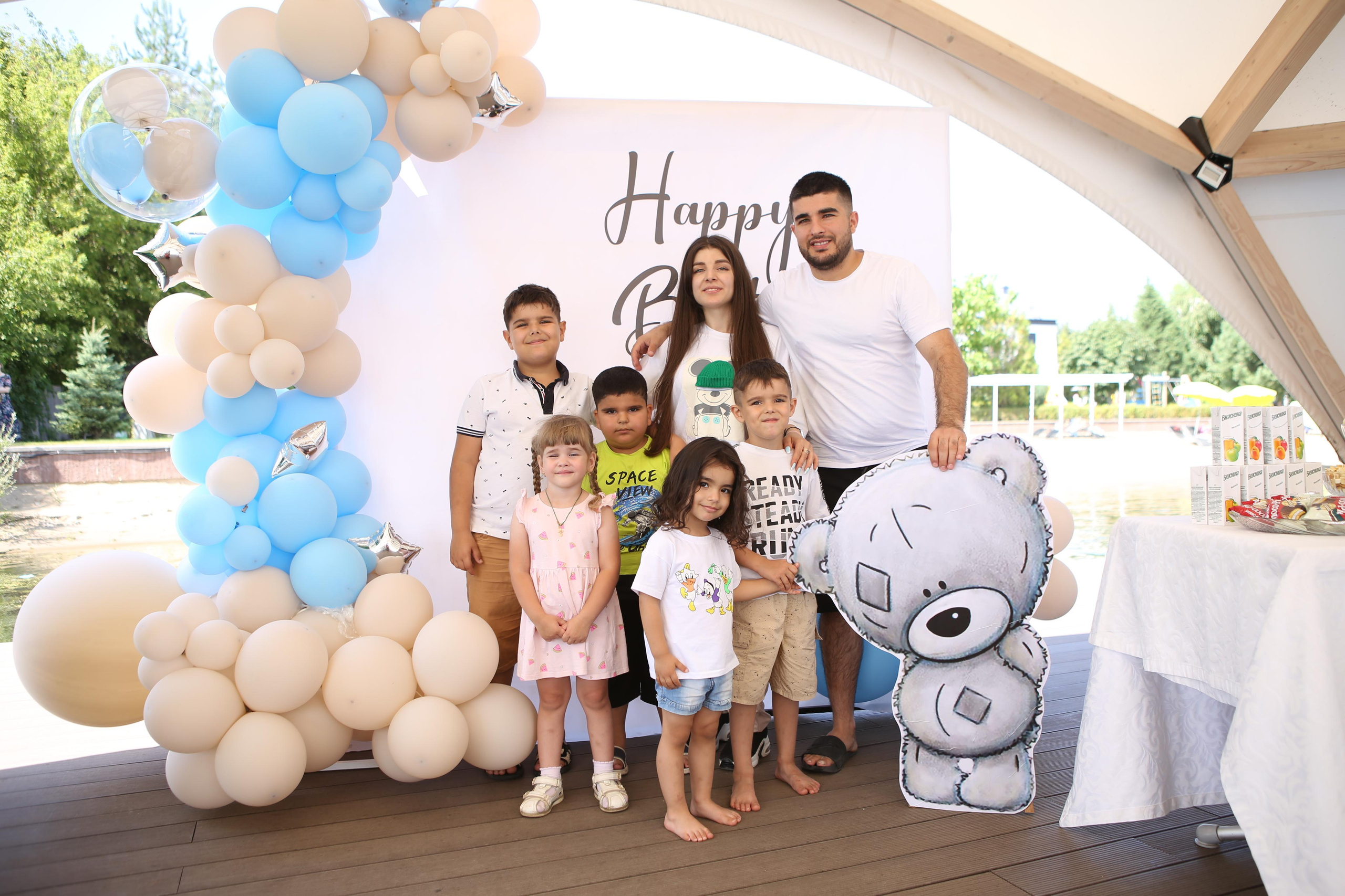 День рождения на турбазе. Свадебный и предметный фотограф Ренат Каламперов