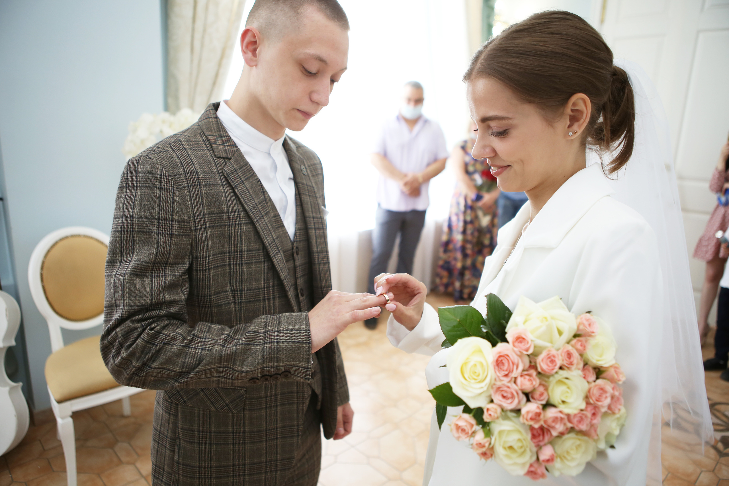 Свадьба: Никита и Ирина (Загс). Свадебный и предметный фотограф Ренат Каламперов