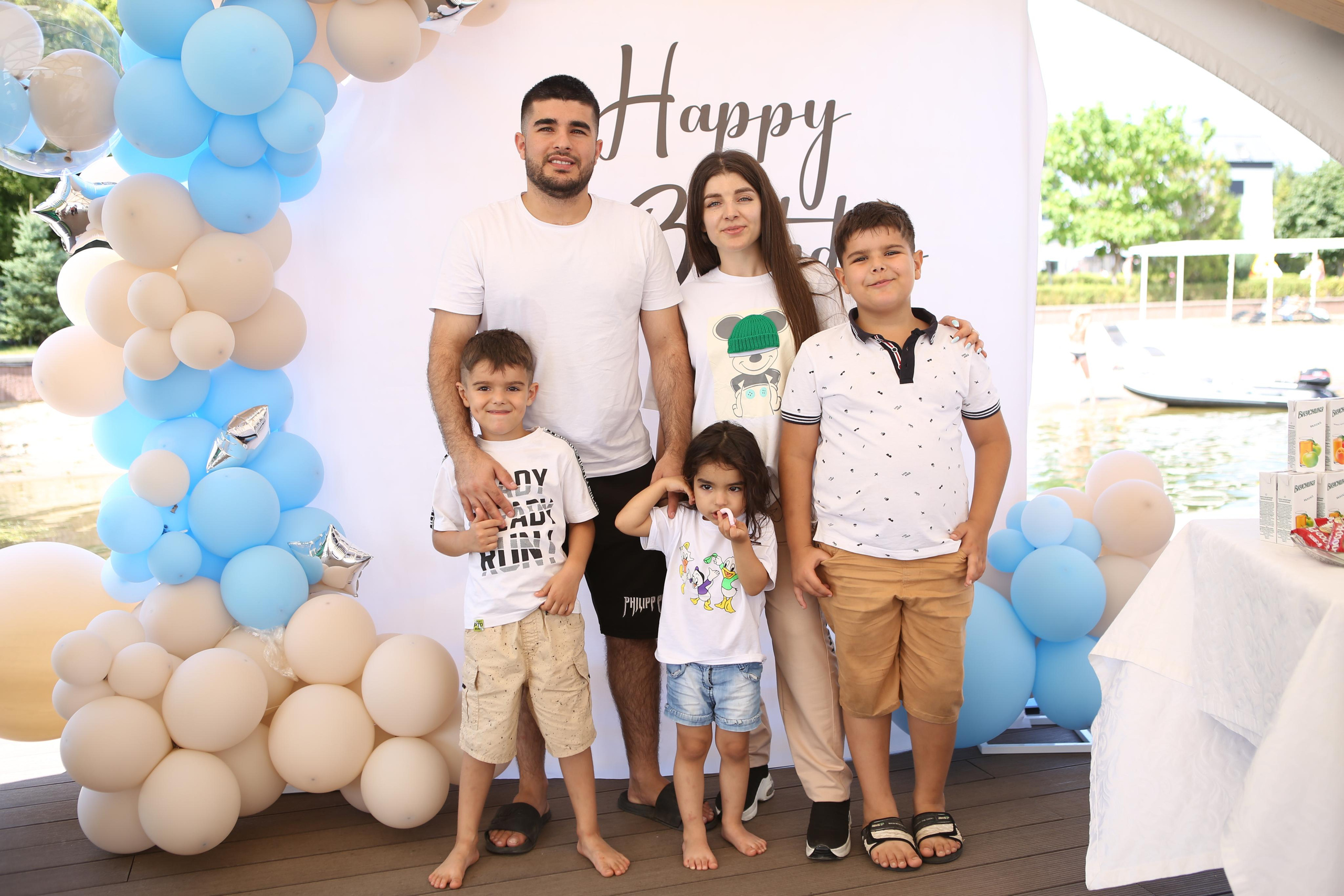 День рождения на турбазе. Свадебный и предметный фотограф Ренат Каламперов