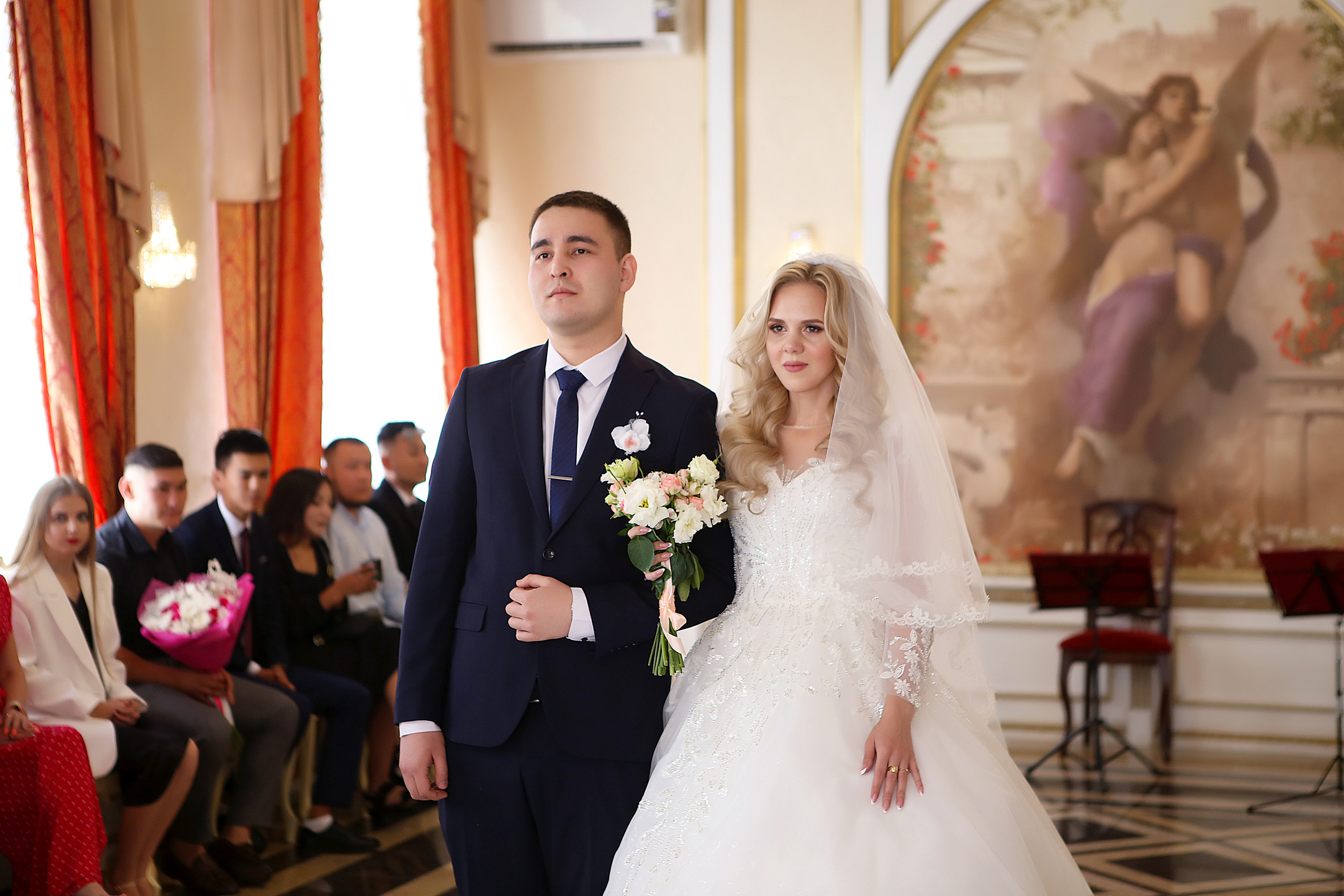 Свадьба: Татьяна и Эдуард (Загс). Свадебный и предметный фотограф Ренат Каламперов