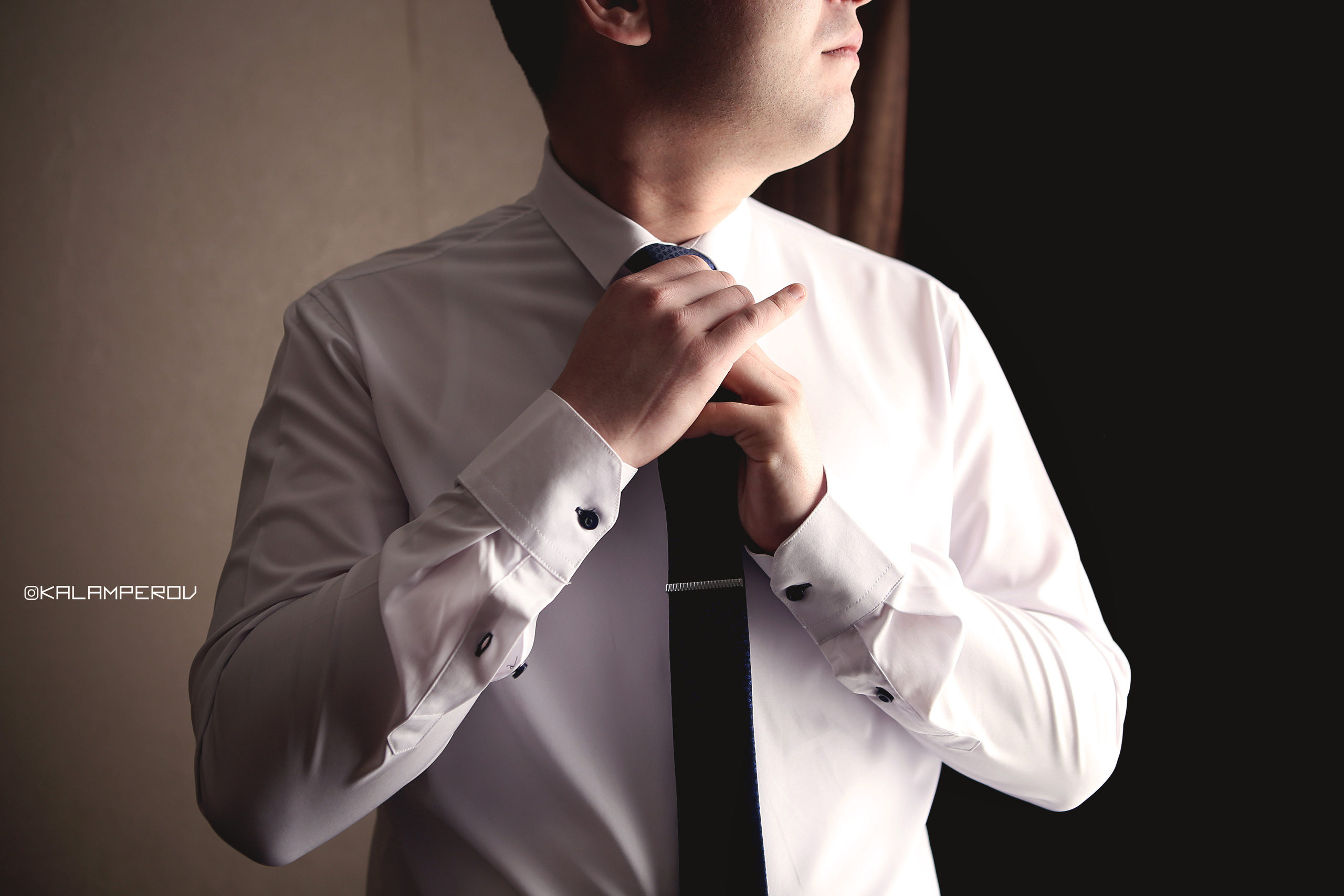 Свадьба: Татьяна и Эдуард (Сборы жениха). Свадебный и предметный фотограф Ренат Каламперов