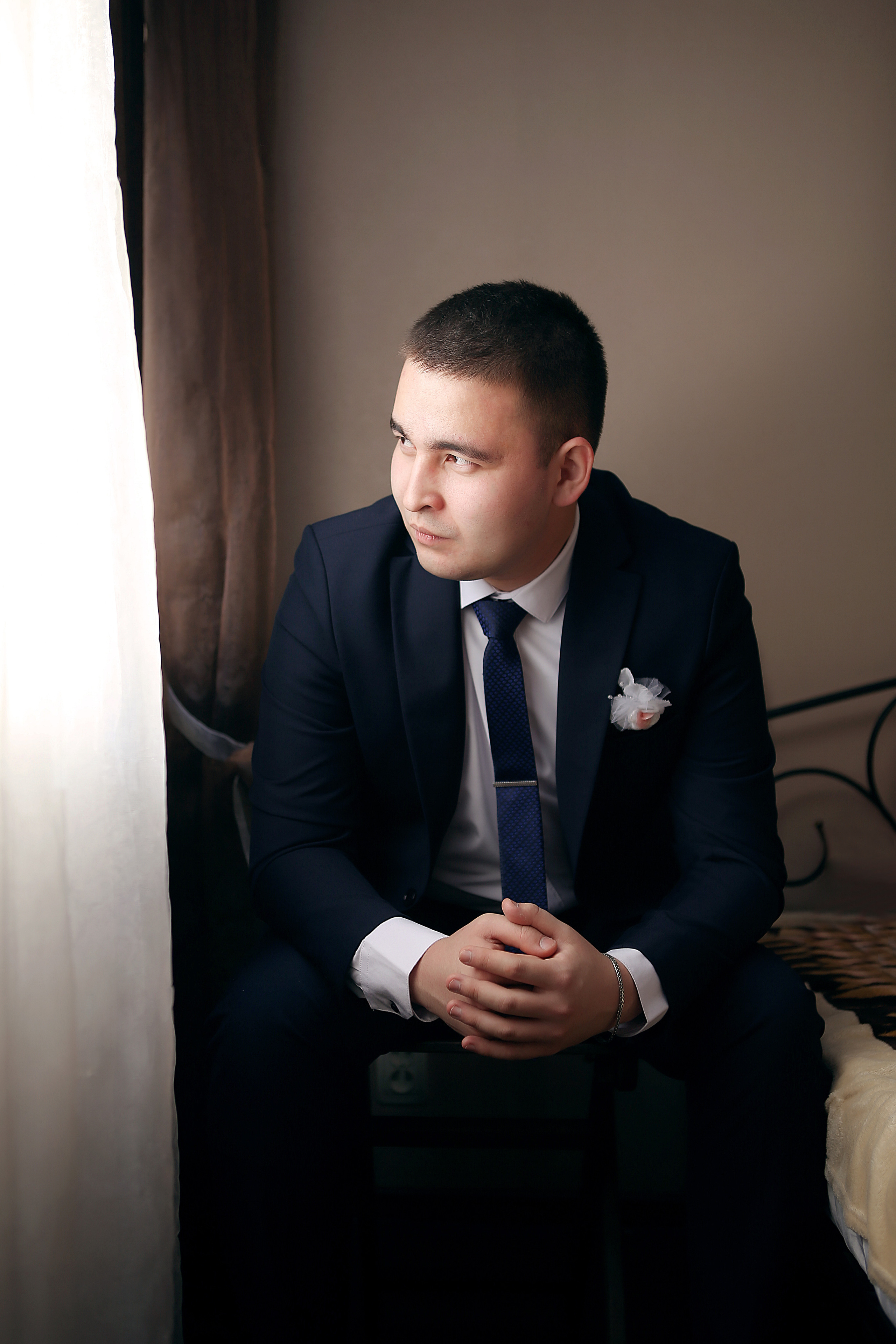 Свадьба: Татьяна и Эдуард (Сборы жениха). Свадебный и предметный фотограф Ренат Каламперов