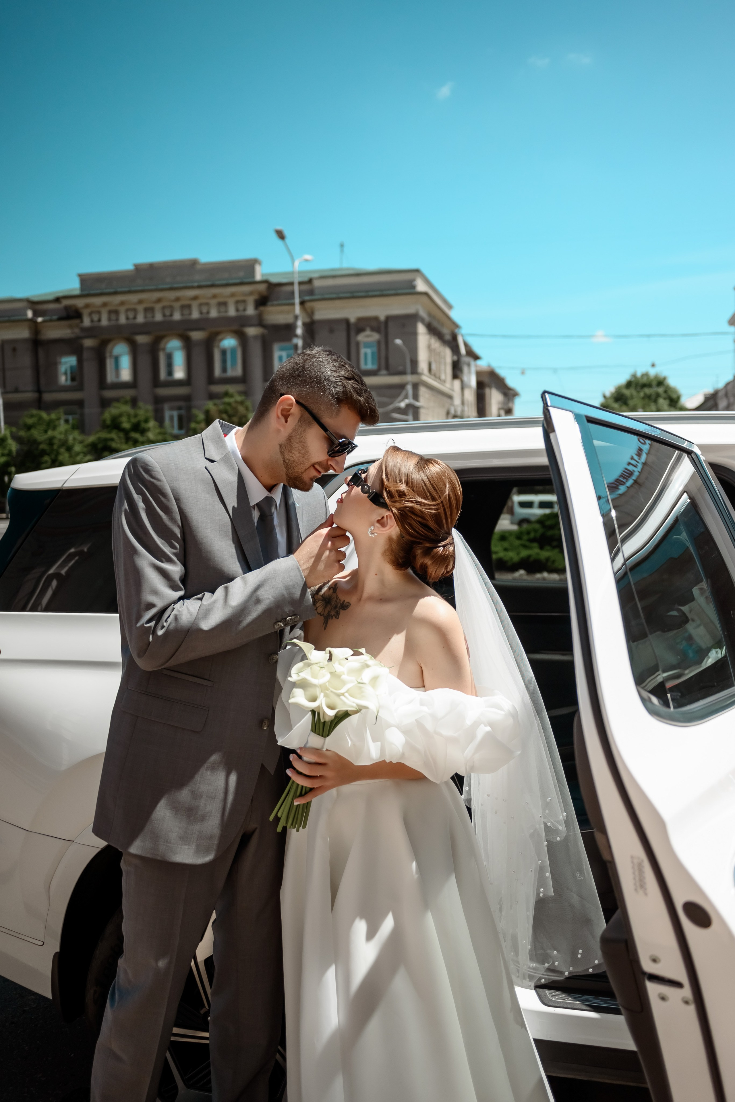Прогулка в театре и по центру города. Юлия Басня семейный и свадебный фотограф в Донецке