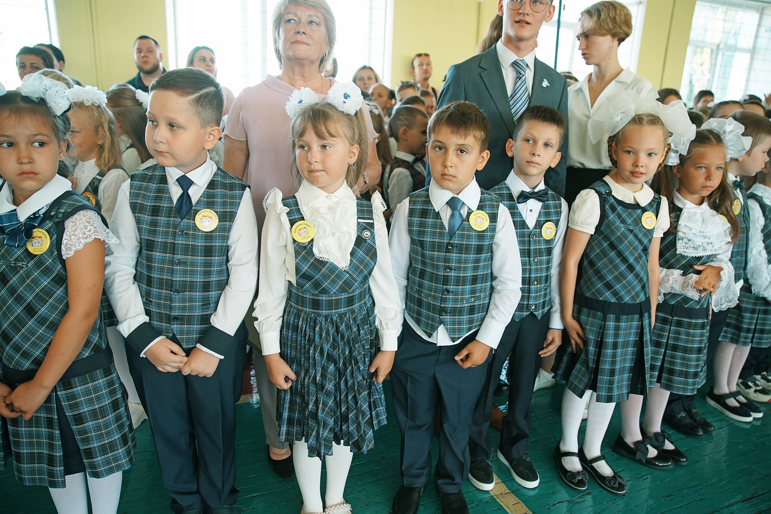 Первый класс линейка, в классе, портреты. Семейный и детский фотограф в Нижнем Новгороде