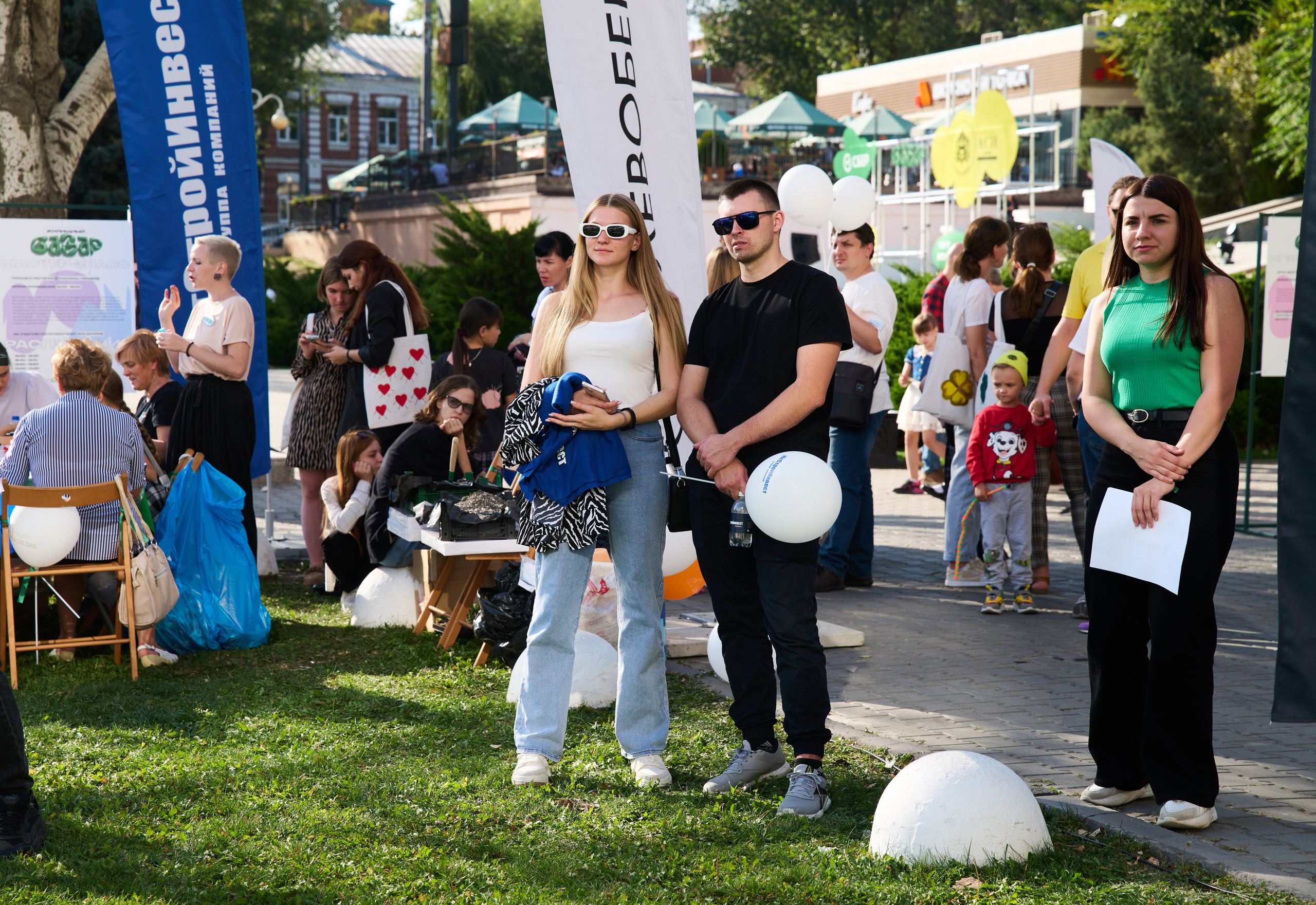 СБЕР базар на Театральной площади. Студия событий ДЕЙЗИ. Организация мероприятий. Свадебное агентство в Ростове-на-Дону. Свадебный организатор. Организация свадьбы под ключ