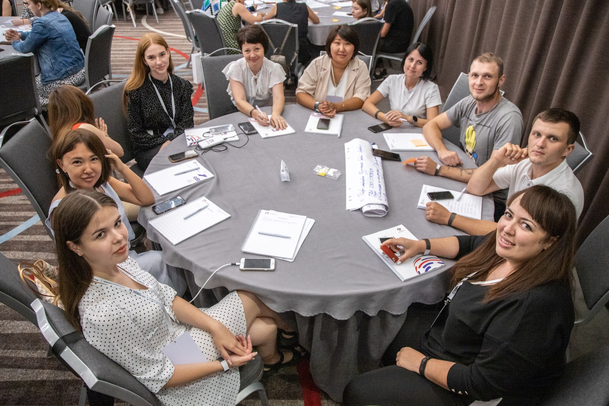 Федеральный семинар от «Росмолодёжи». Репортажный, промышленный и маркетплейс-фотограф Дмитрий Чернат