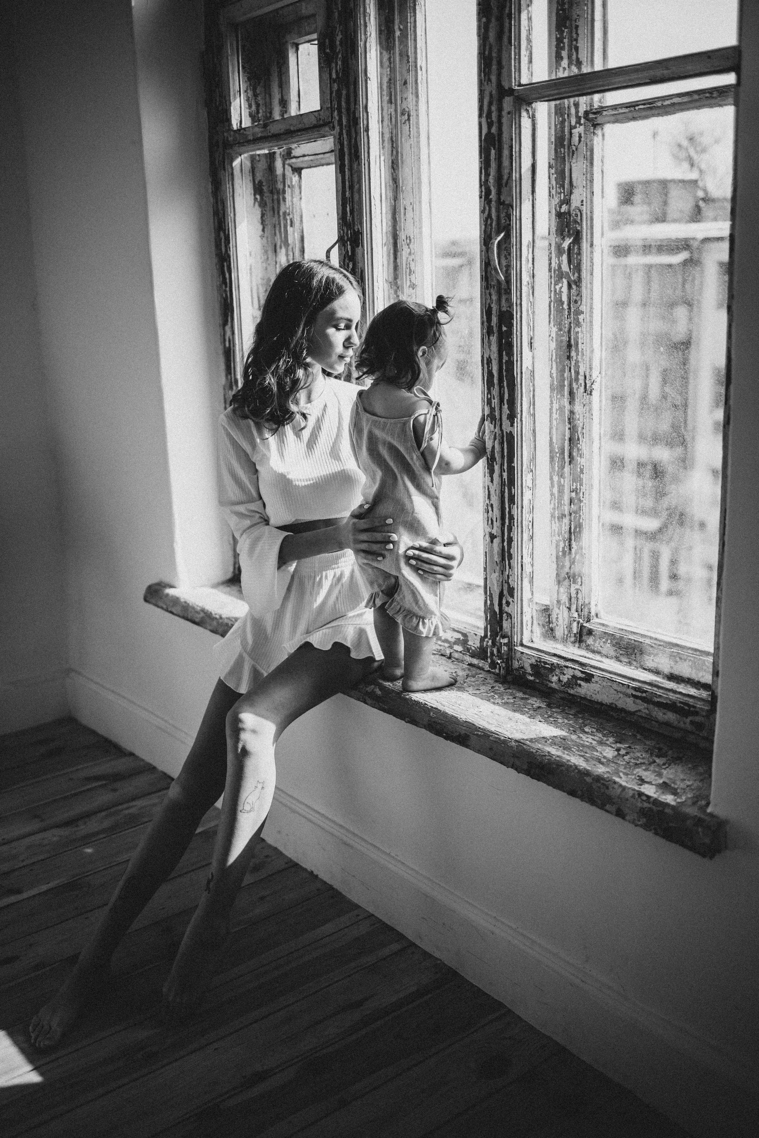 Вика и маленькая София. Фотограф Алевтина Матешук