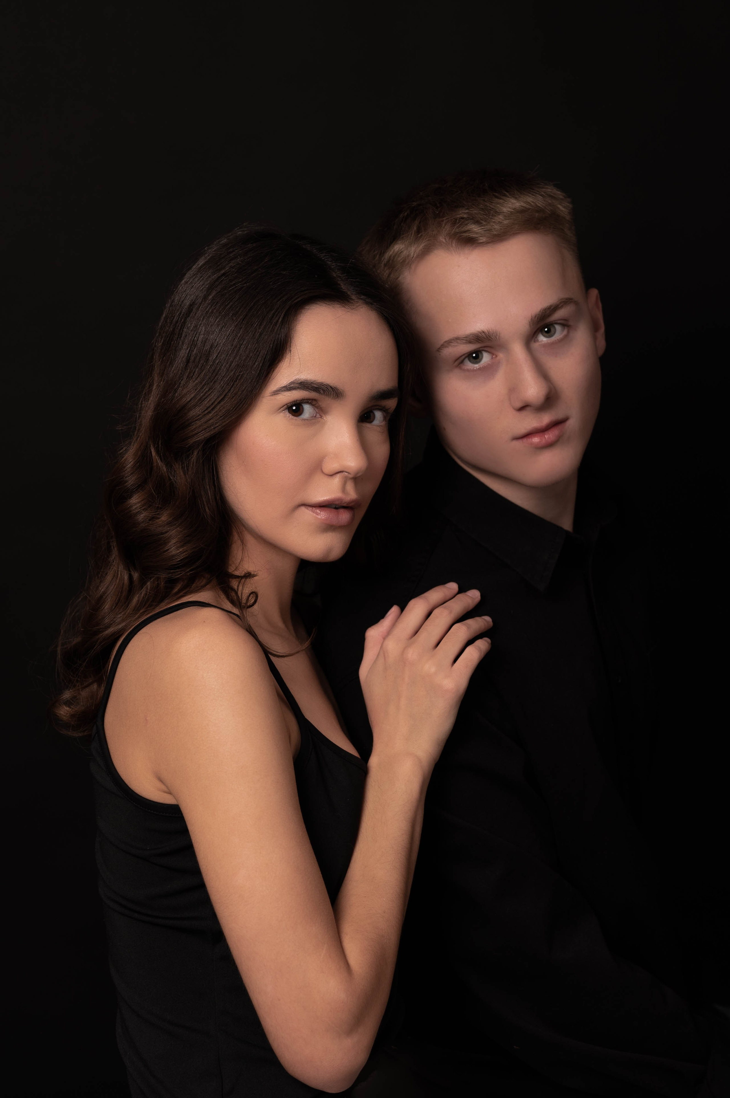 Сергей и Яна. Семейный фотограф Чеплянская Альмира в г. Братск