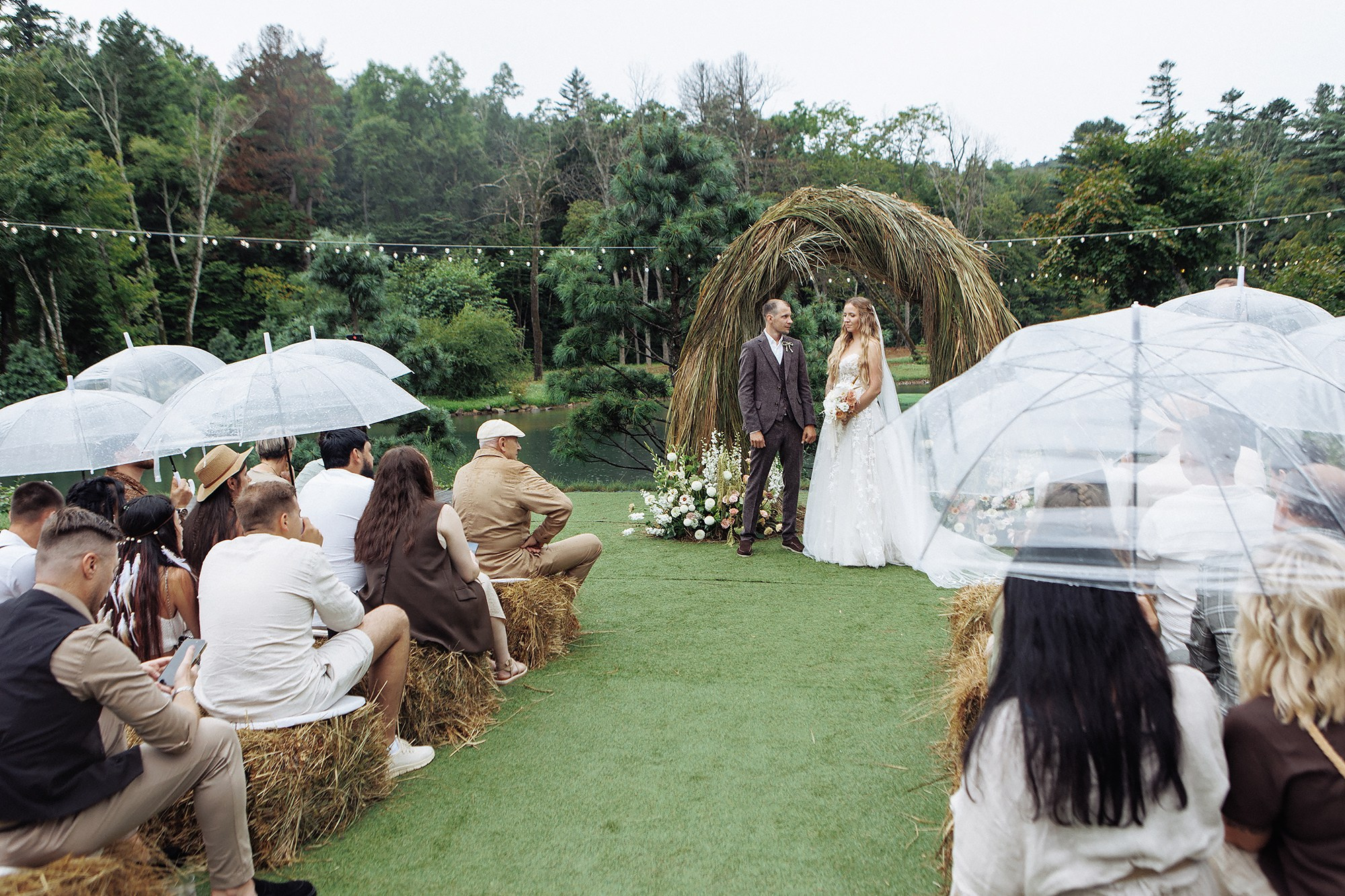 Костя и Даша 1.08.25. Свадебный фотограф Владивосток Алина Гевондова