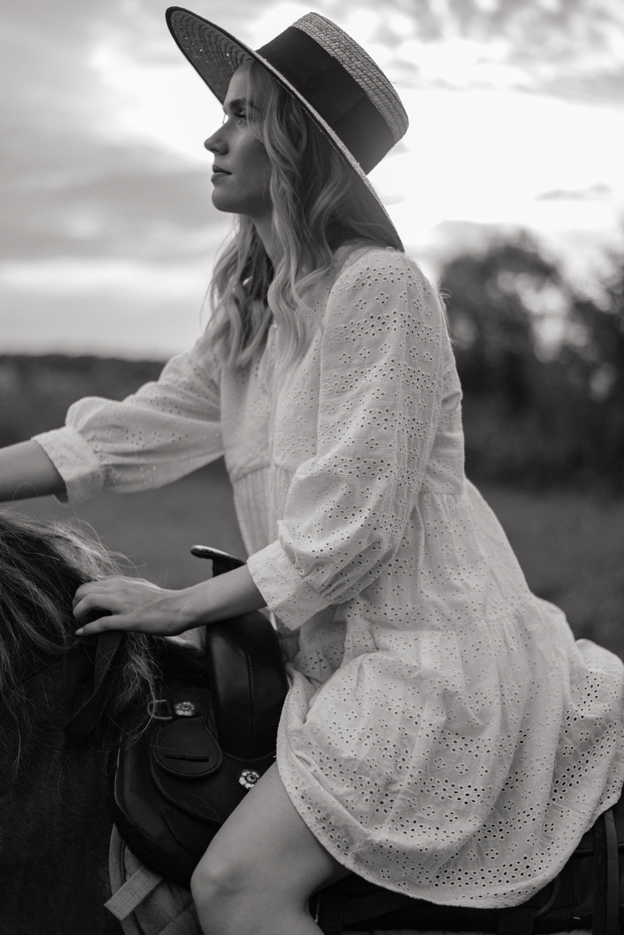 Фотосессия в лошадкой. Свадебный фотограф Белгород