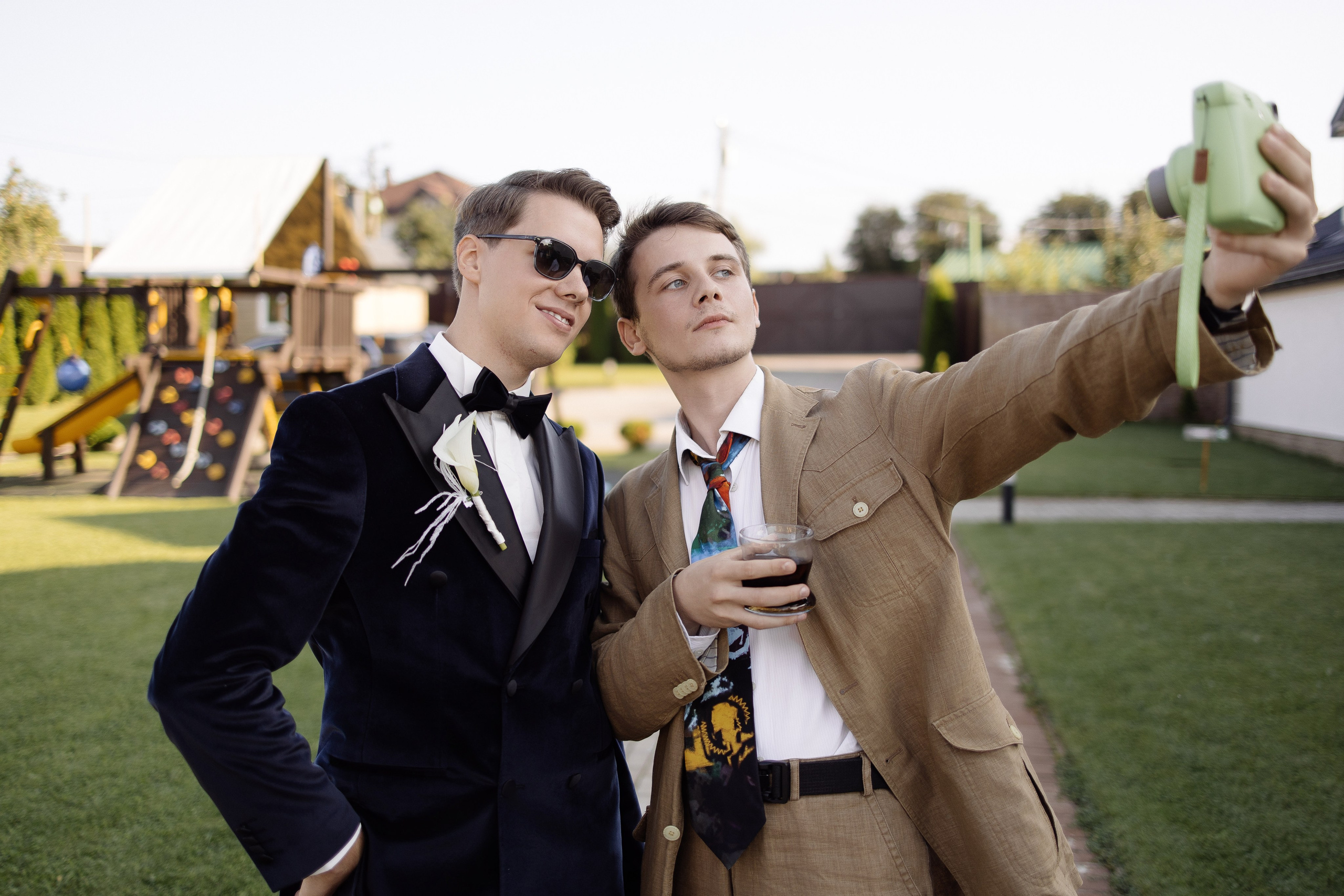 Влюбляться, целоваться. Свадебный фотограф в Москве | Профессиональный фотограф | Выгодные цены на услуги