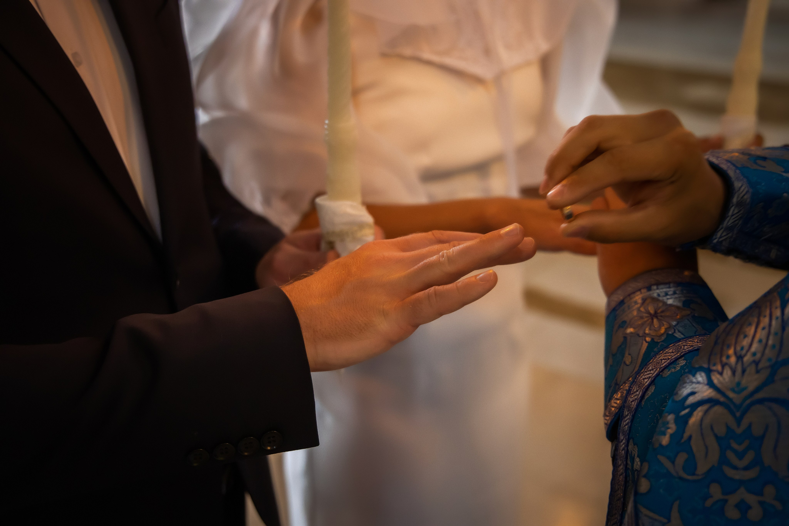 В Храме. Семейный и Свадебный фотограф в Астане Александр Астапов