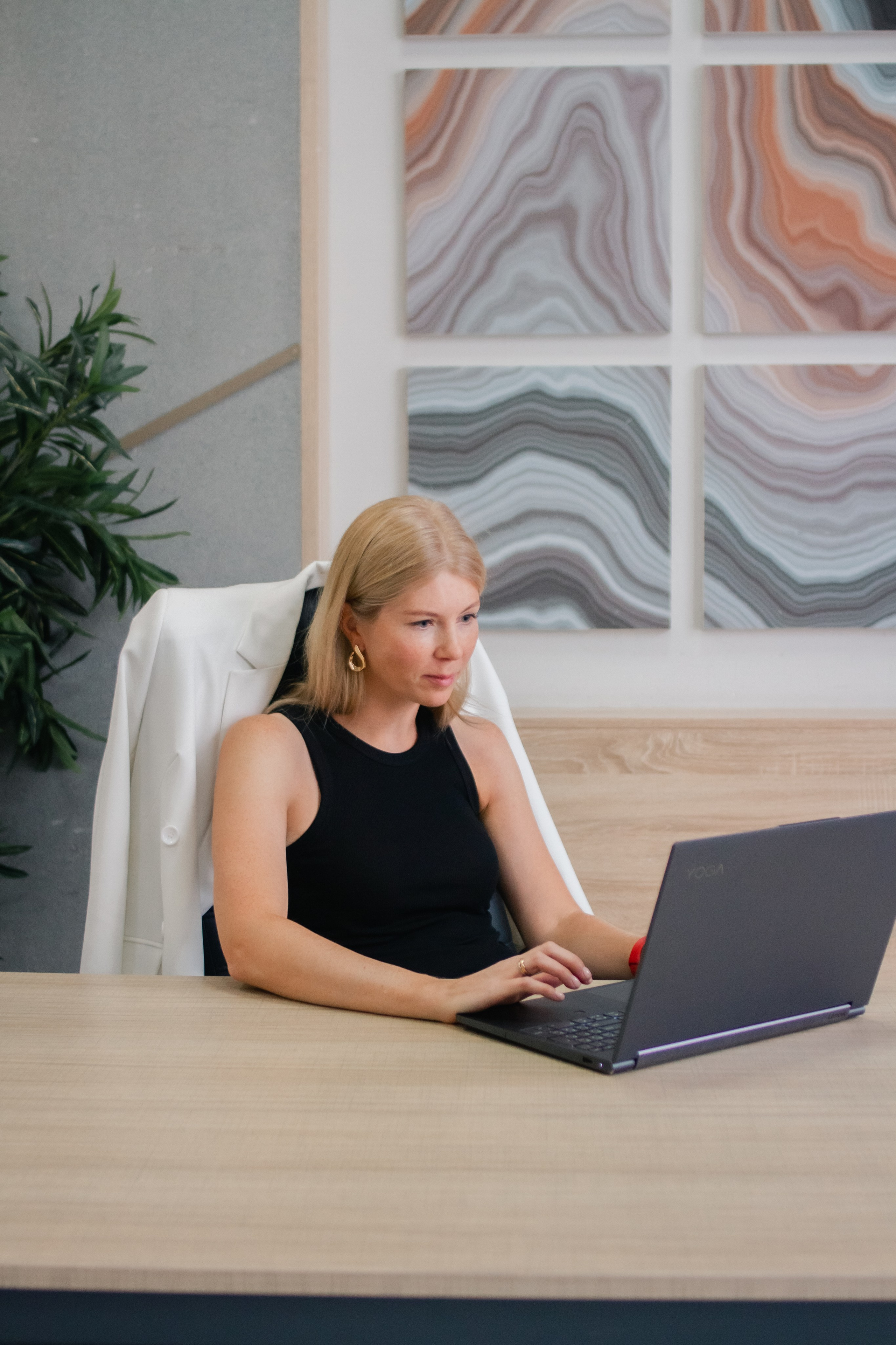 Ирина. Главная