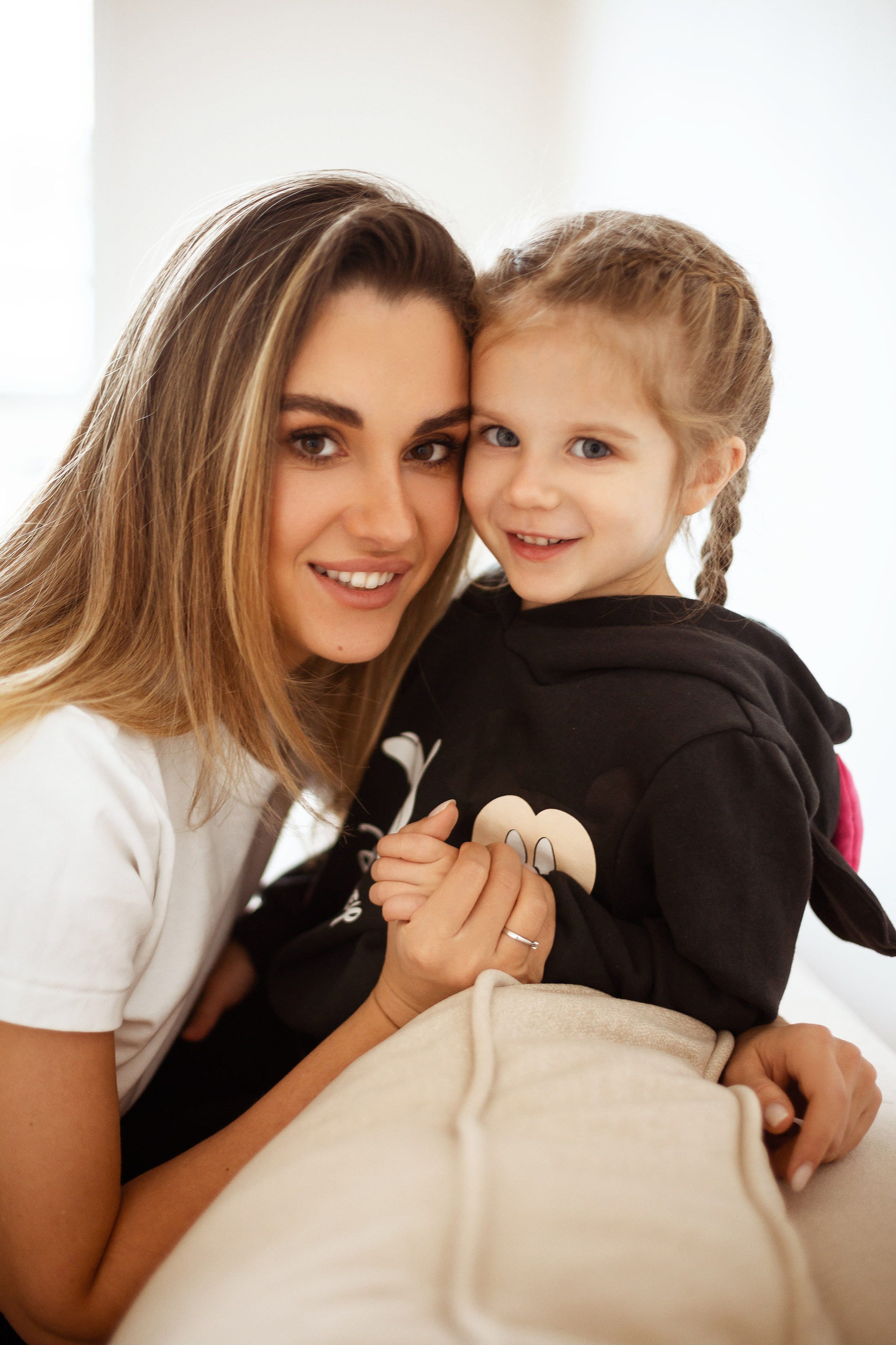 Каролина и Мишелька 💛. Главная