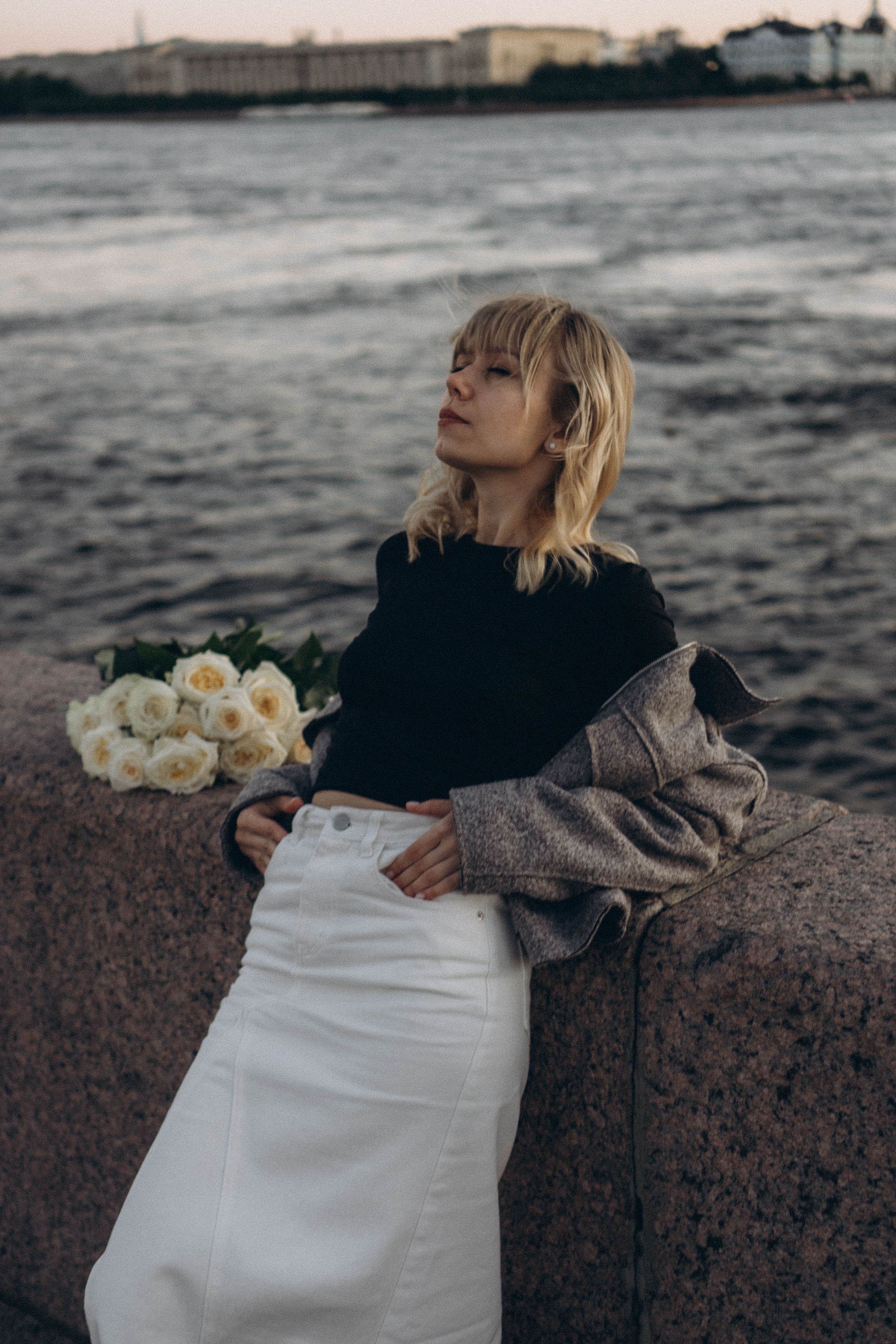 ПРОГУЛКА ПО ГОРОДУ В БЕЛЫЕ НОЧИ (другой вариант). Профессиональный фотограф, Санкт-Петербург — Виктория Богомолова