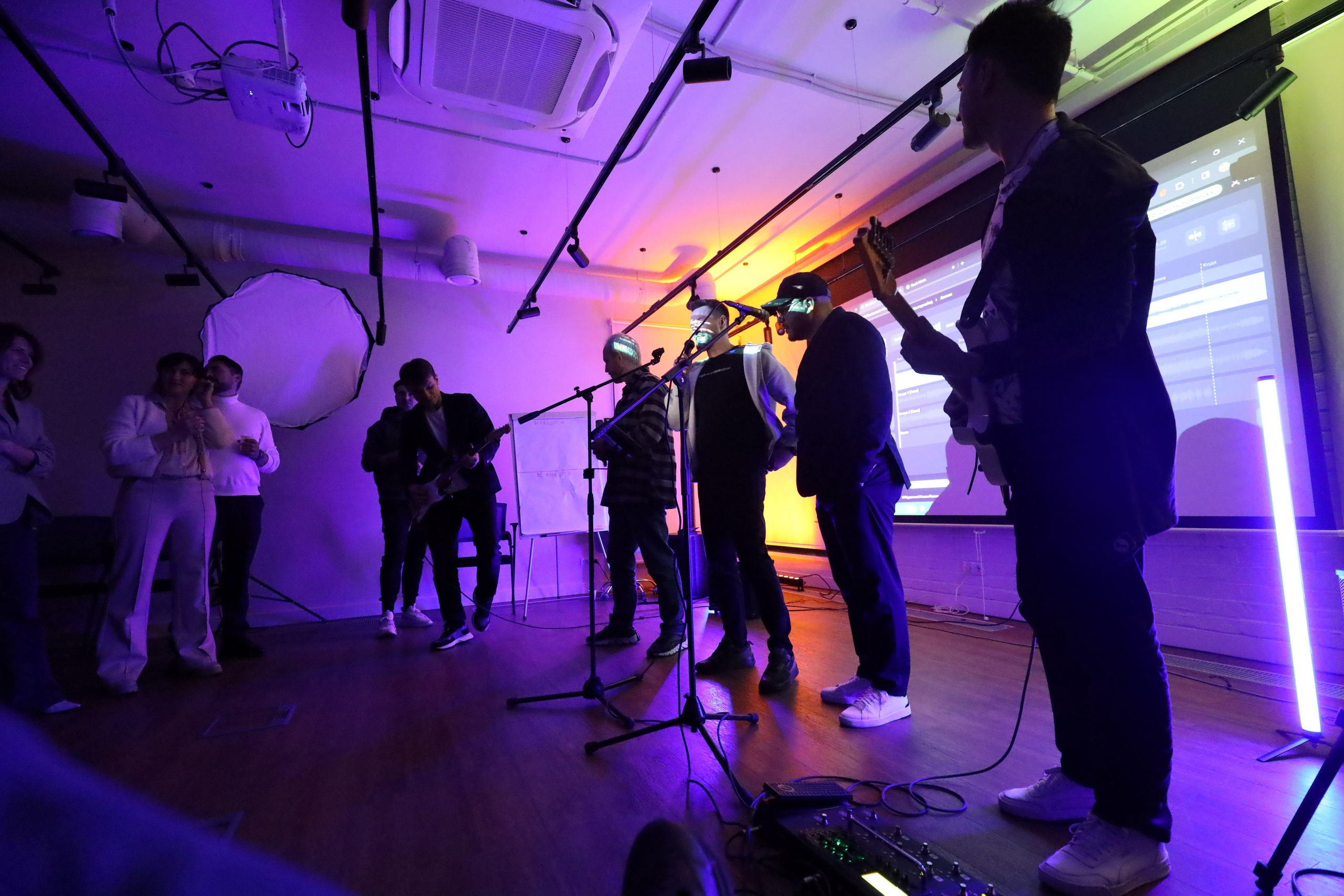 МастерМайнд 1.2. Съемка в студии под ваш запрос, студийные съемки, фотографии архитектурных объектов — Александр Евстигнеев — фотограф Москва