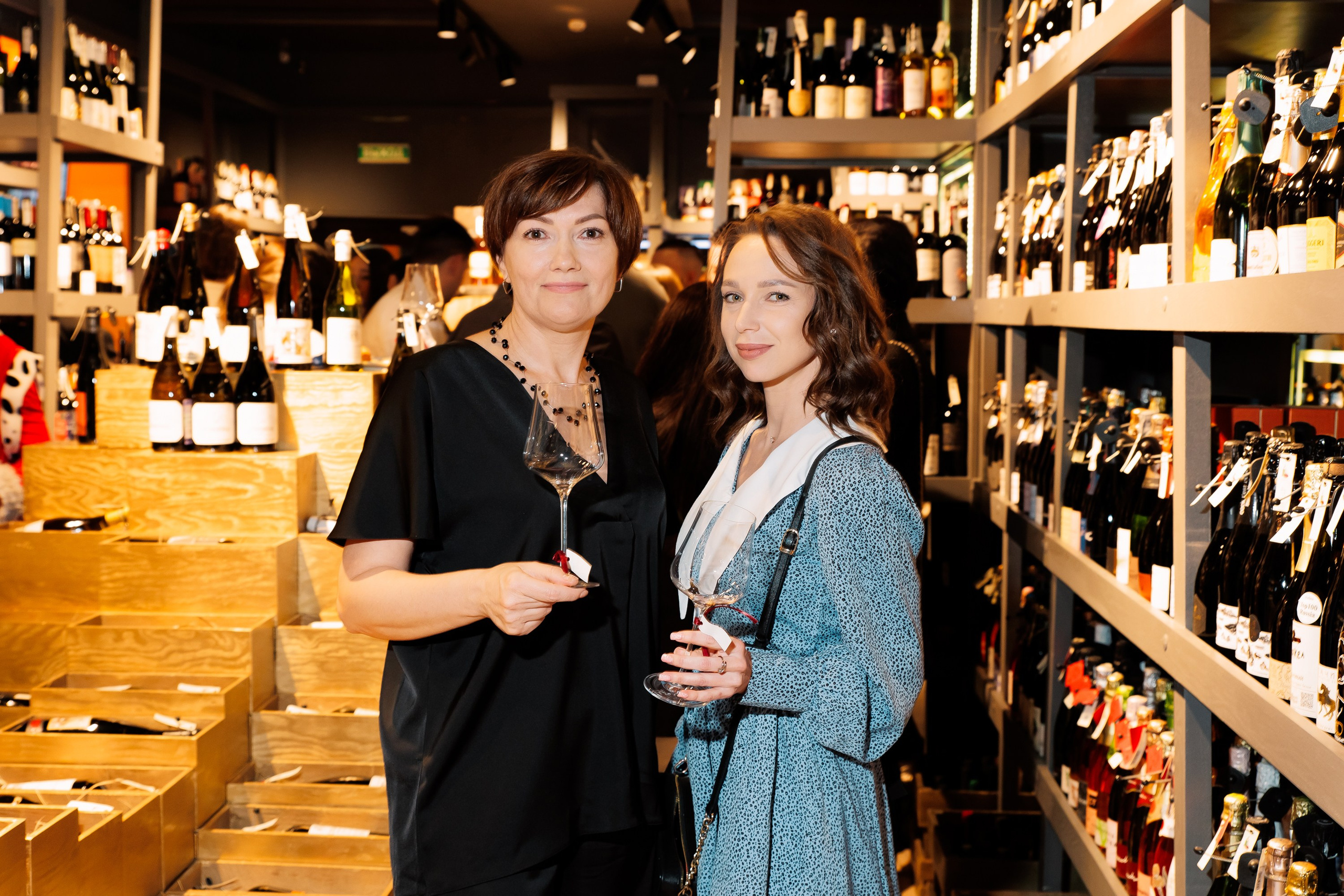 ВИНОТЕКА = ЭНОТЕКА [11 ЛЕТ]. СВОИ. ФОТООТЧЕТЫ-СОБЫТИЯ-МЕСТА