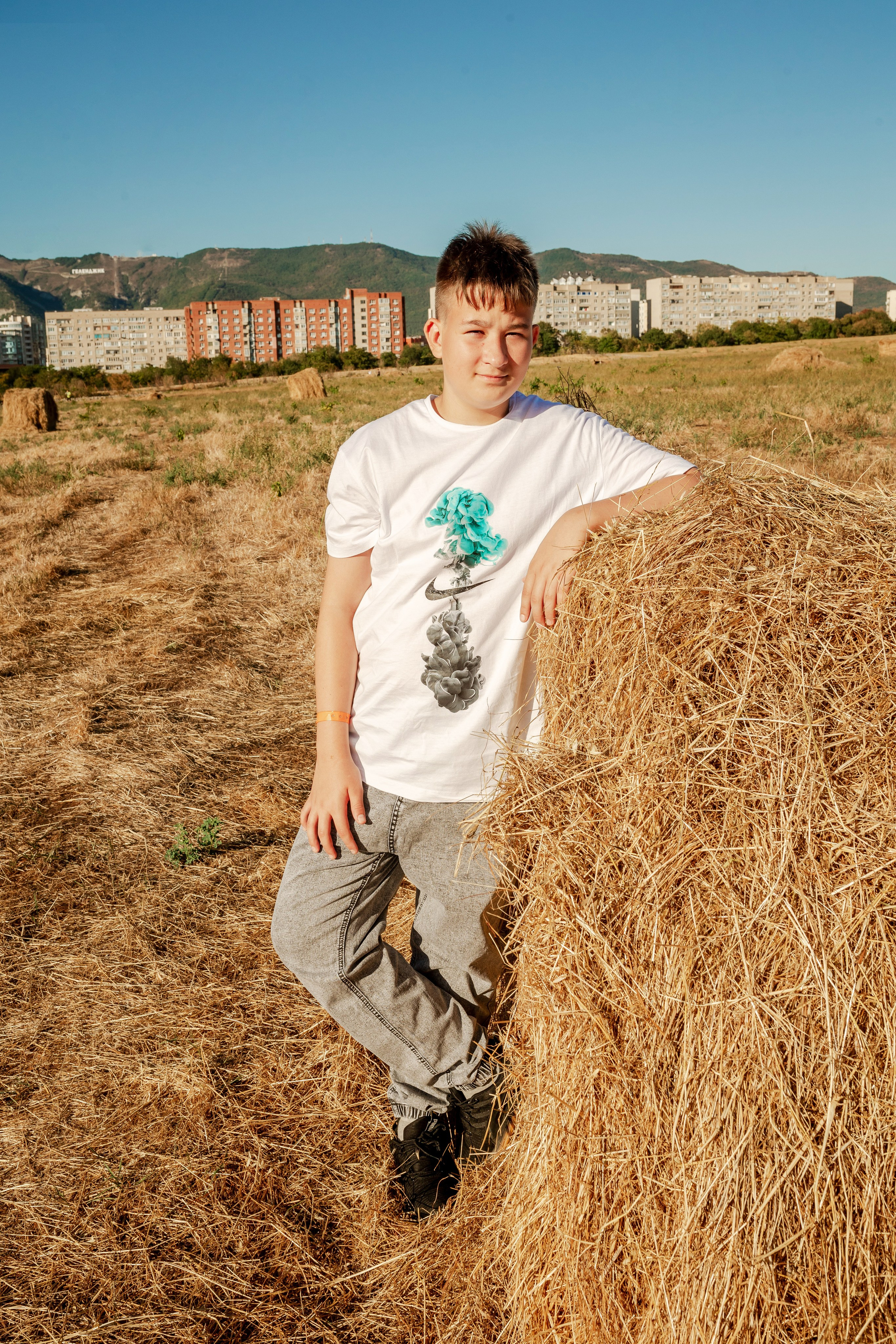 Ольга, Виталий, Никита, Вадим и Аделина. Фотограф в Геленджике, Архипо-Осиповке, Абрау-Дюрсо, Кринице Виктория