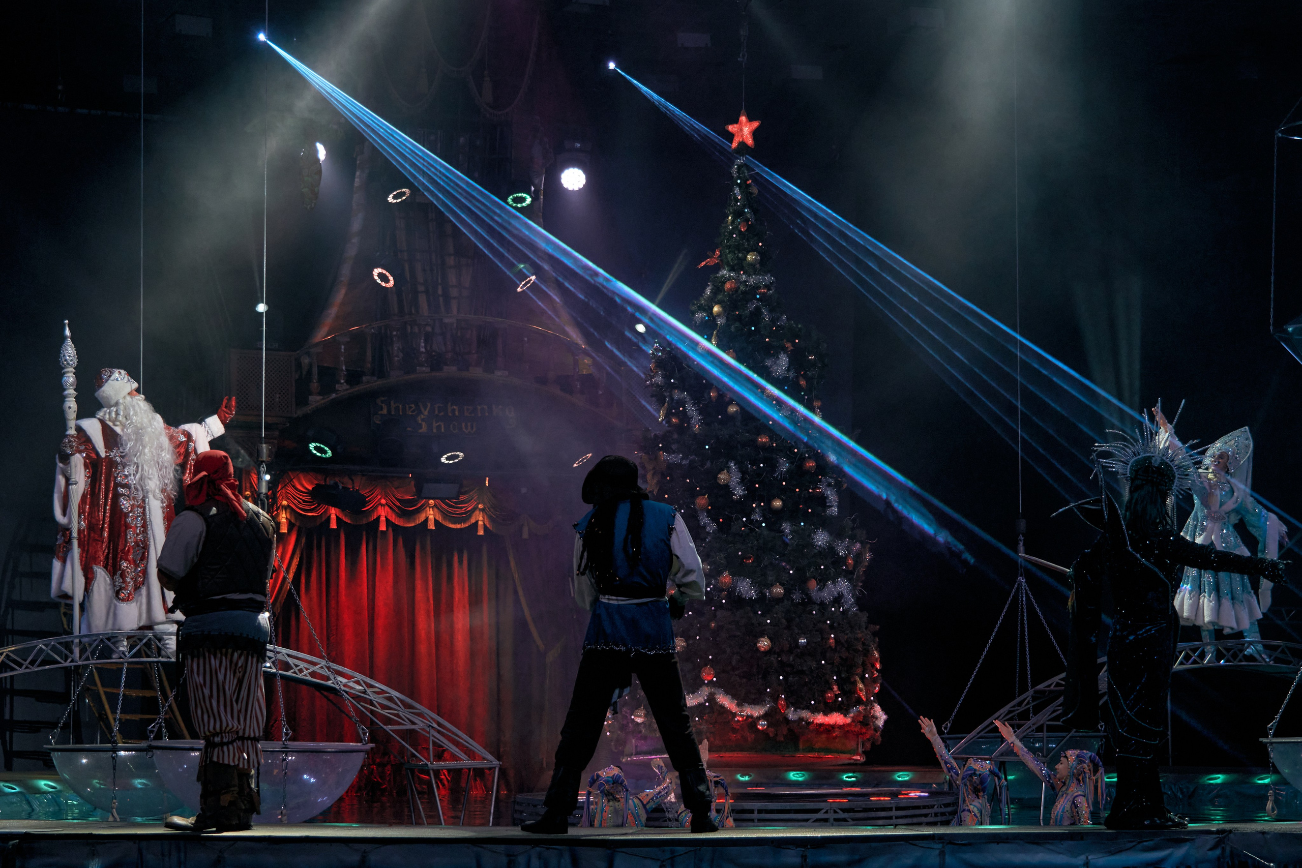 Цирк «На воде». Фотограф