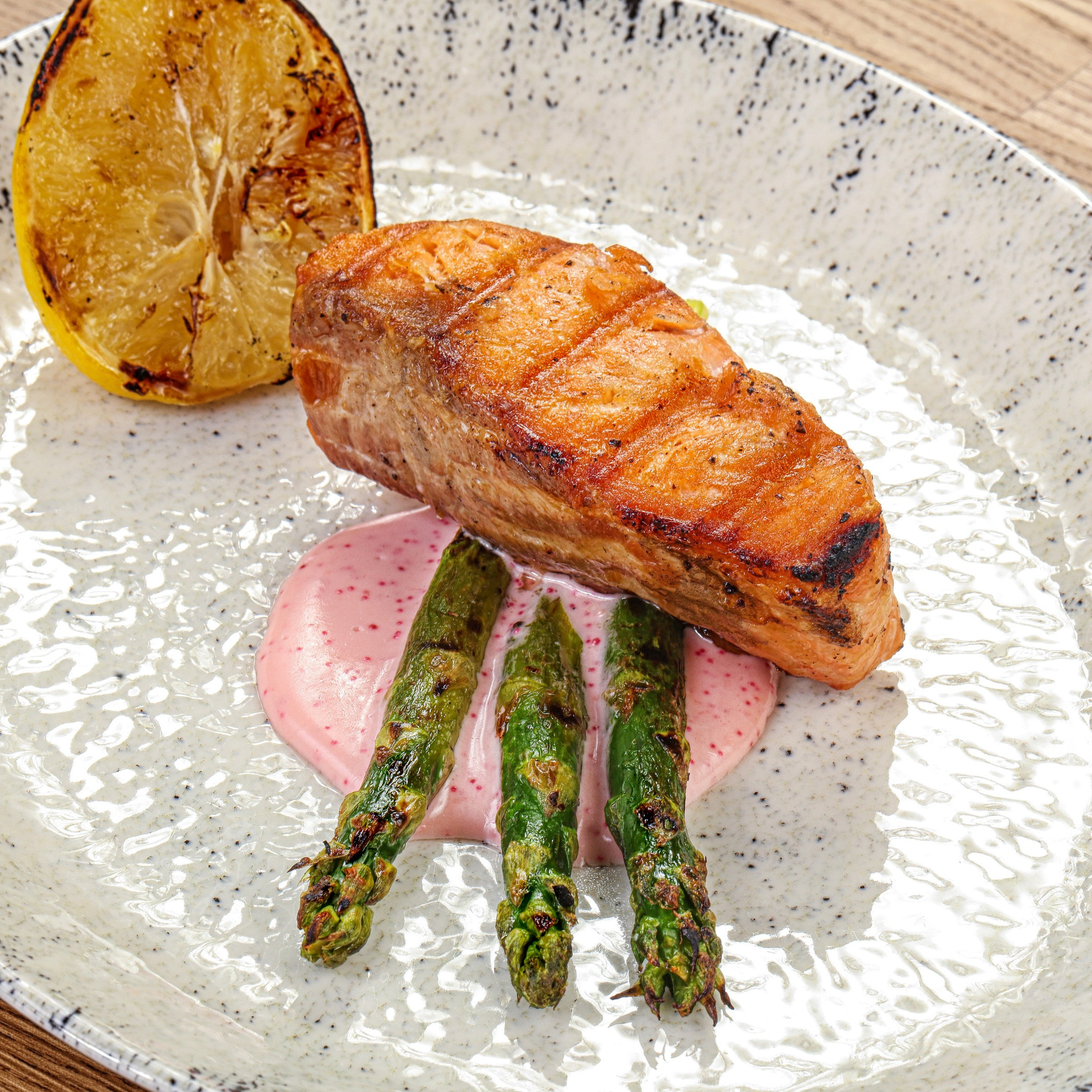 Фотосъемка блюд европейской кухни. Заказ по тел.: +7 (906) 006-90-22. Фуд-фотограф Андрей Старостин — съемка еды в Москве. 9000 руб. в час