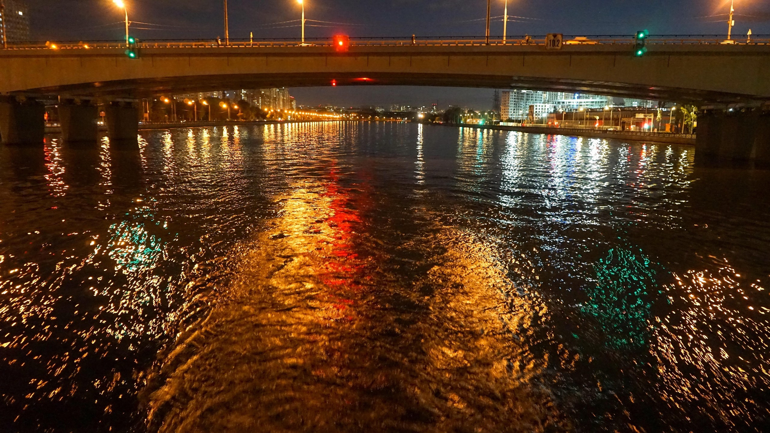 Танцы на воде | 24.07.21. Галерея Фантим