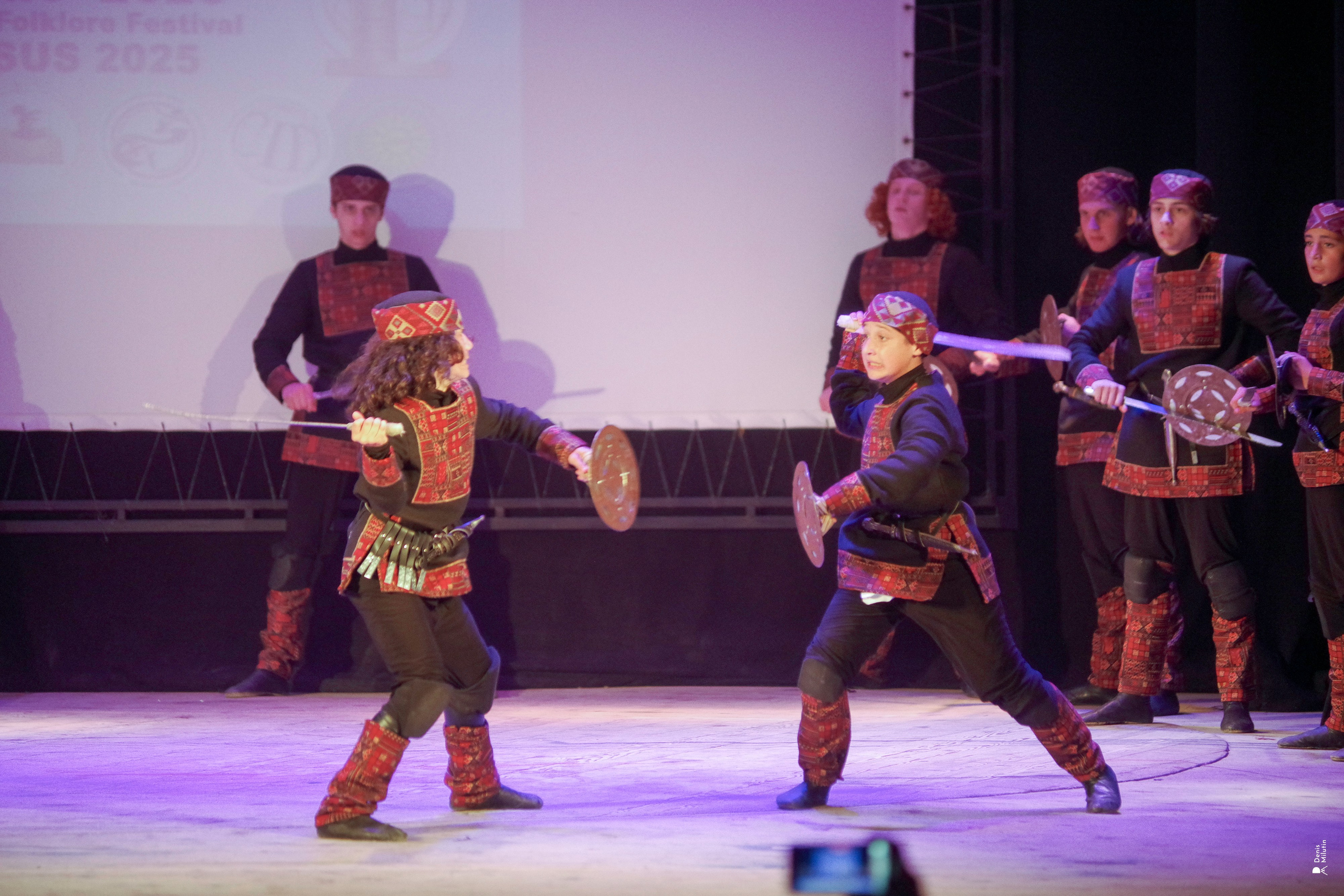 Танцы в прекрасном Они. Портретный фотограф Денис Милютин