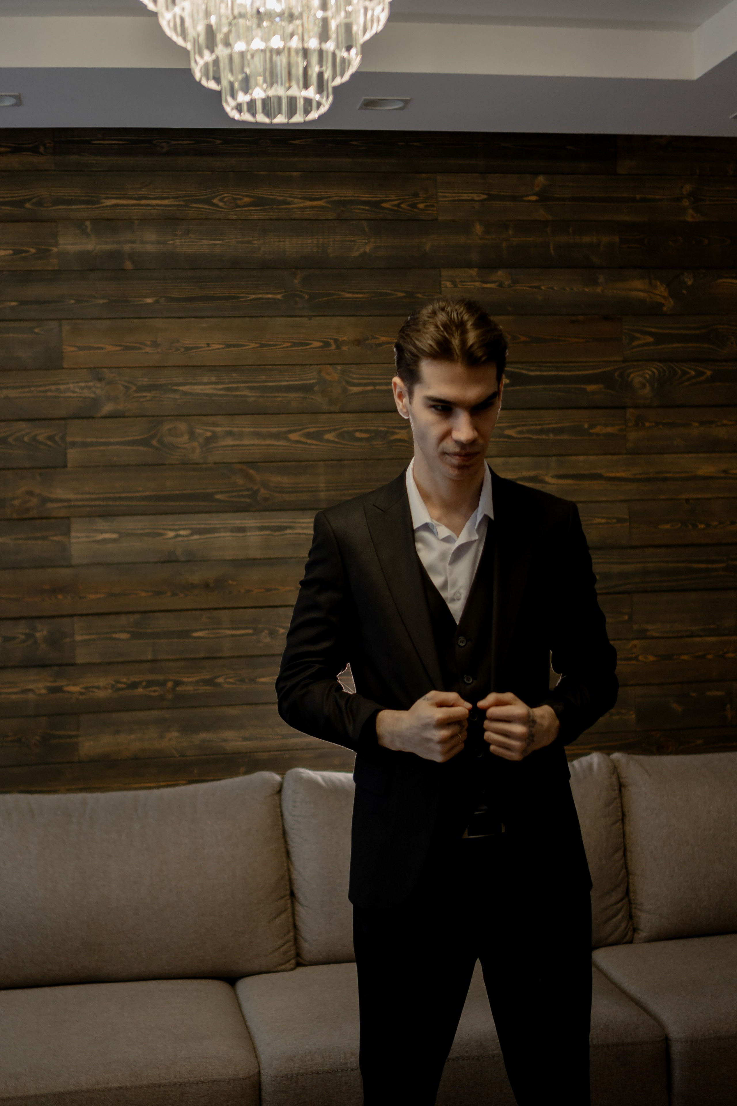 СВАДЕБНАЯ СЬЕМКА СБОРОВ В ОТЕЛЕ И ВЫЕЗД НА ЦЕРЕМОНИЮ (СНЯТО В СИБИРЕ В НИЖНЕВАРТОВСКЕ). Профессиональный фотограф, Санкт-Петербург — Виктория Богомолова