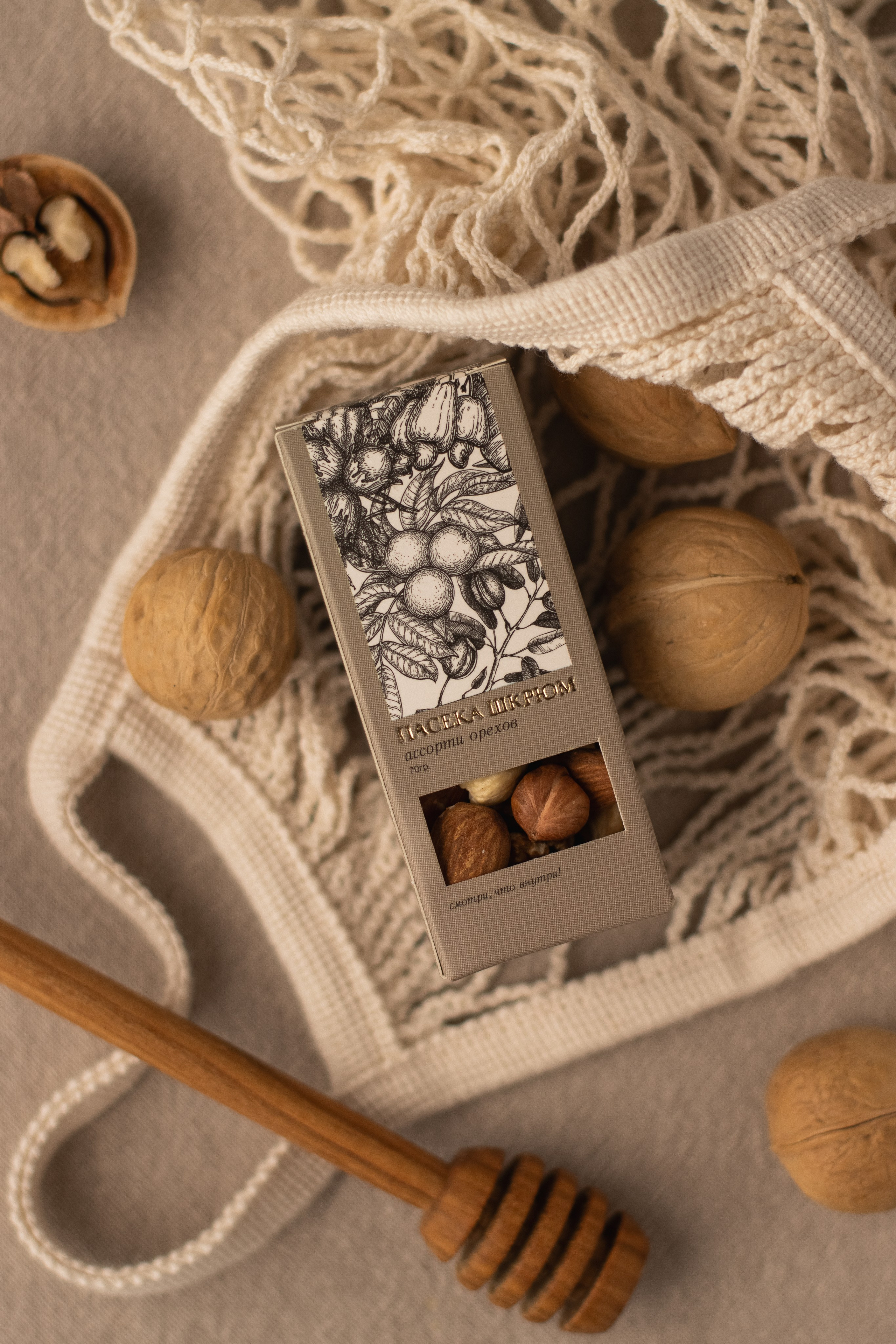 Орехи в меду. Предметный фотограф в Балашихе Анастасия Михайлова