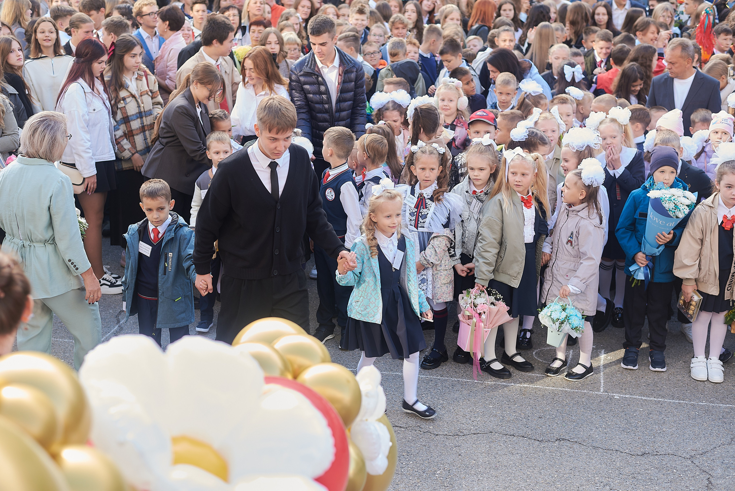 Первый класс. Фотограф Елена Дука. Контент съемка. Семейная фотография