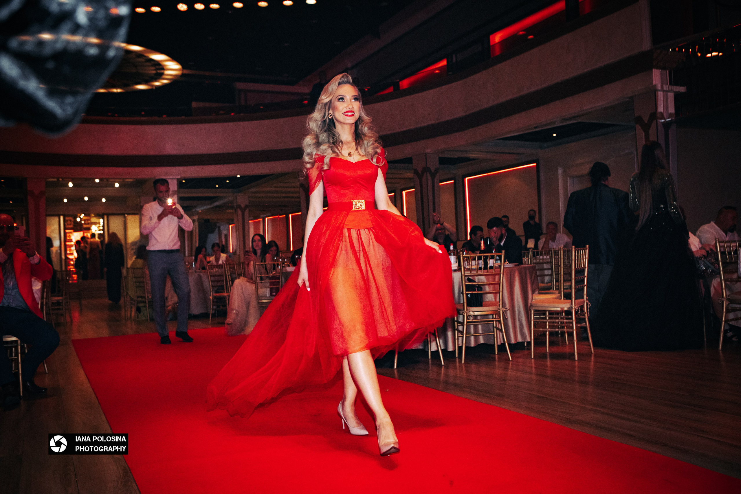 ТОП 100 красивых женщин Golden Palace. Фотограф в Москве Яна Полосина