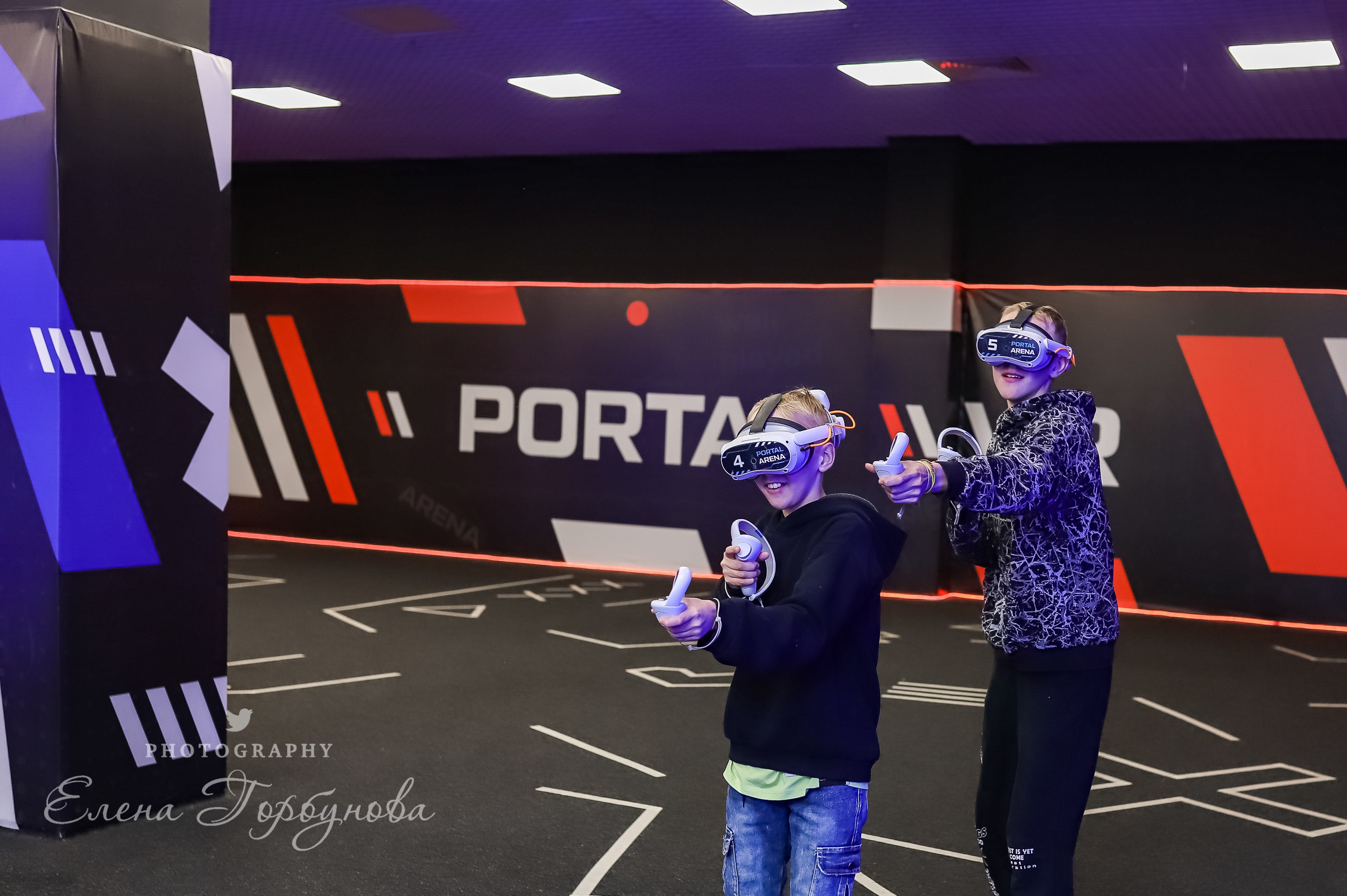 Репортаж в виртуальной реальности. Май 2024. Фотограф Пермь. Свадьбы. Семья и дети, школа, д. сад. Фотокниги