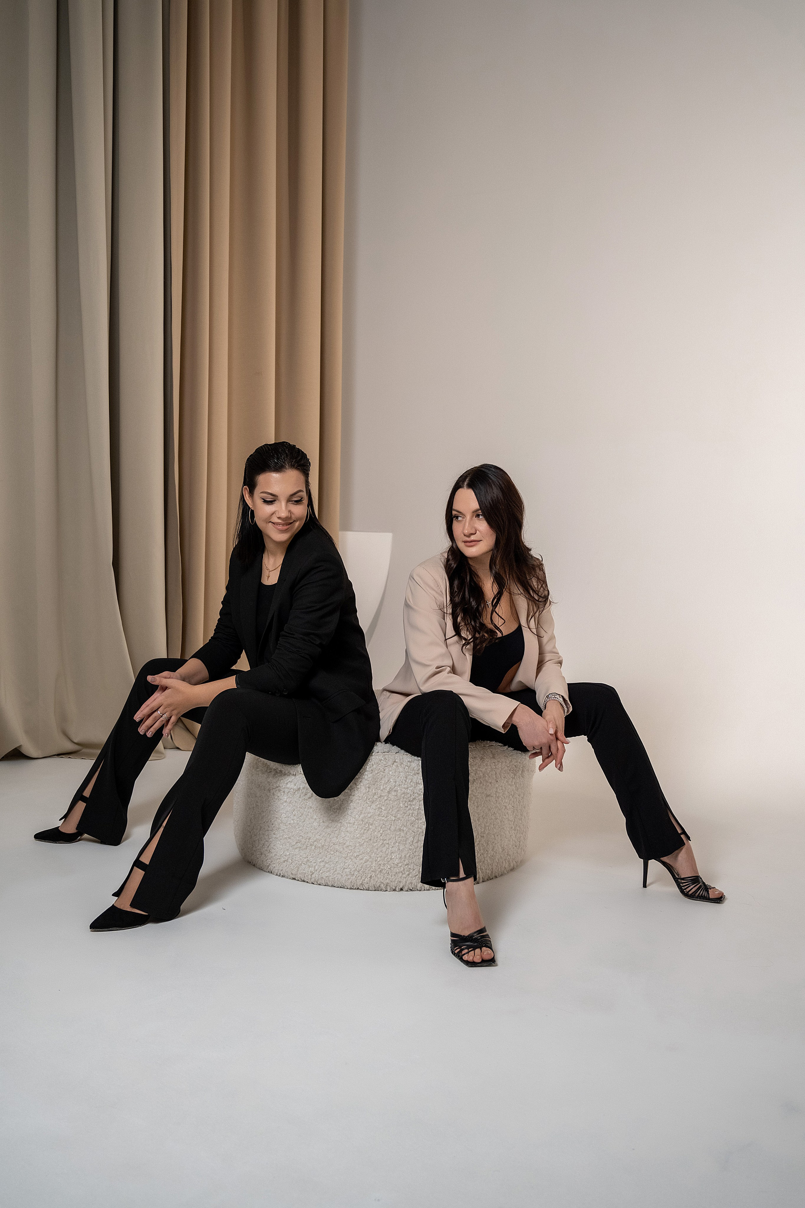 Марина и Светлана. Свадебный фотограф Новороссийск Марина КрамарИна Полещук