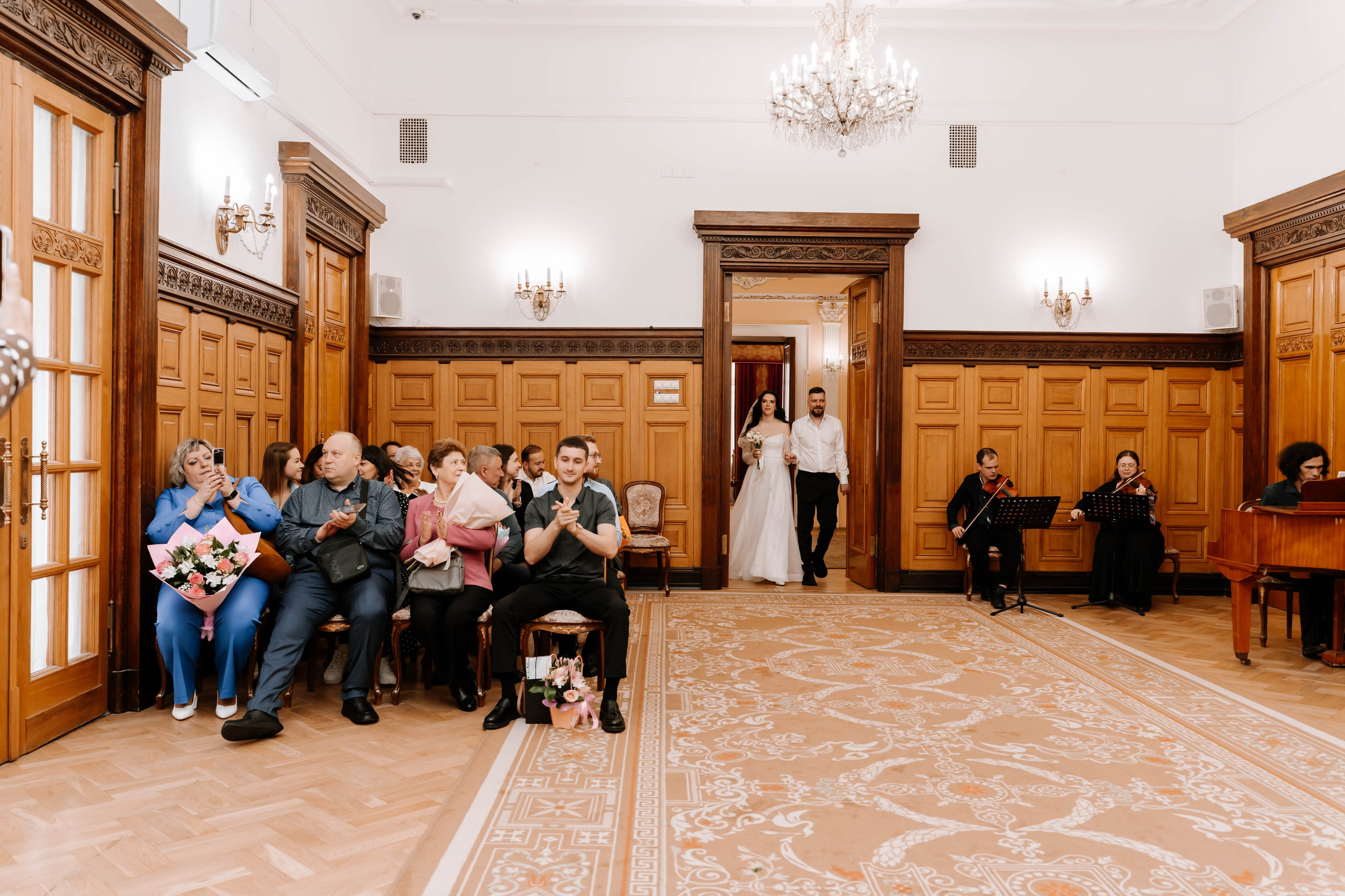 Александр и Анастасия. Фотограф Елизавета Савина