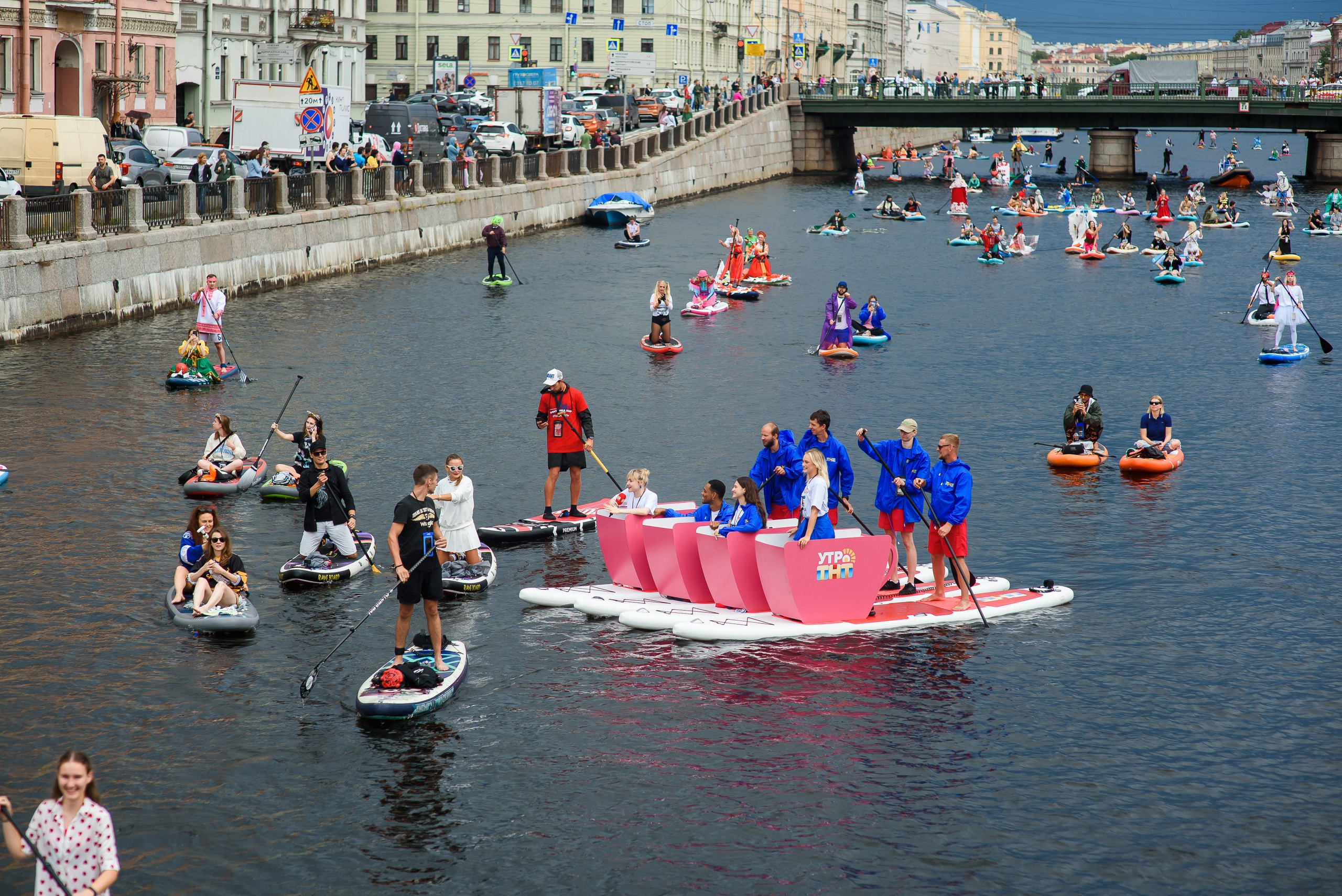 ТНТ Фонтанка SUP. Фотограф в Санкт-Петербурге — Эдуард Фазлетдинов | Репортаж, свадьбы, студия
