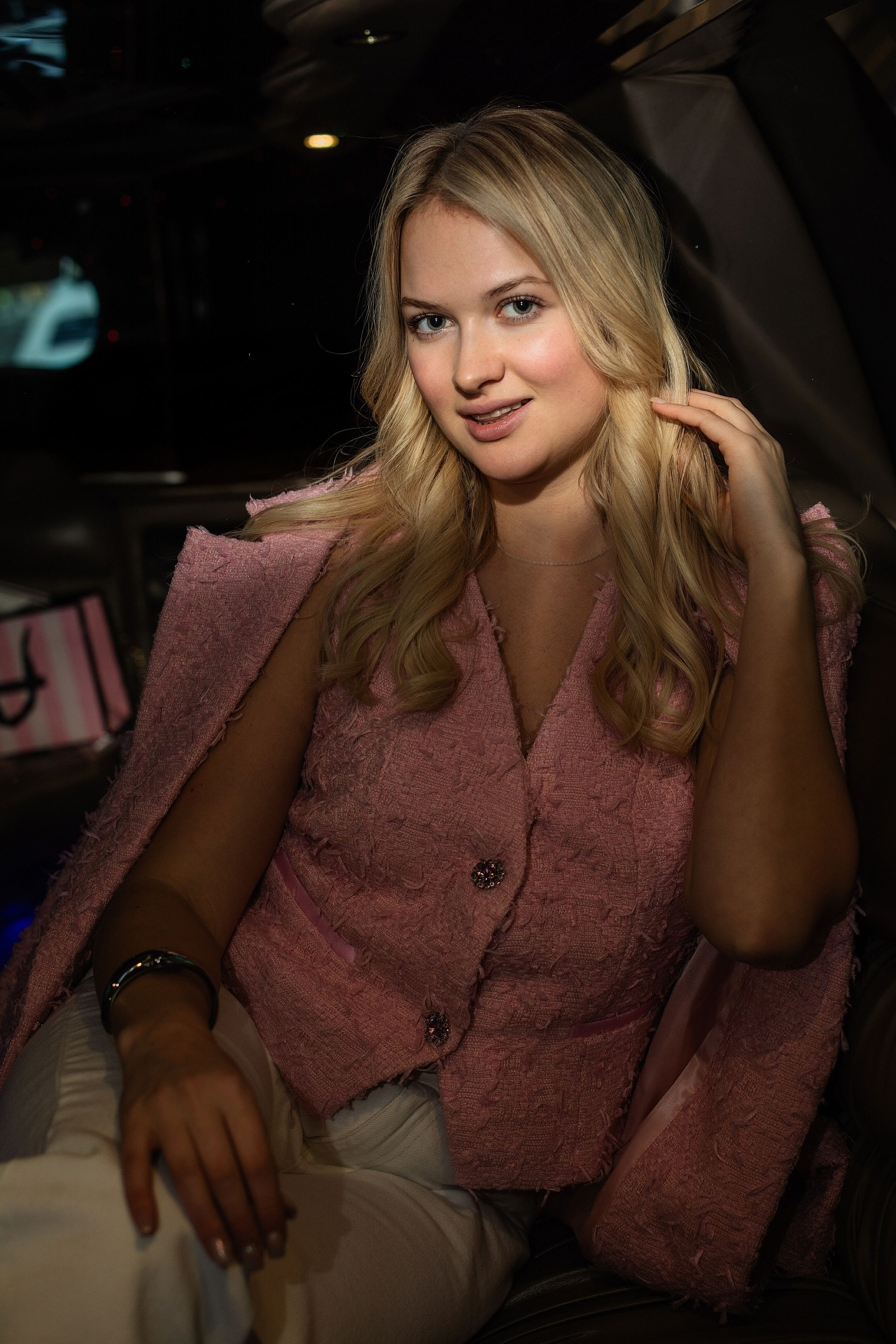 Девичник в лимузине. Фотограф в Москве Ангелина Ким