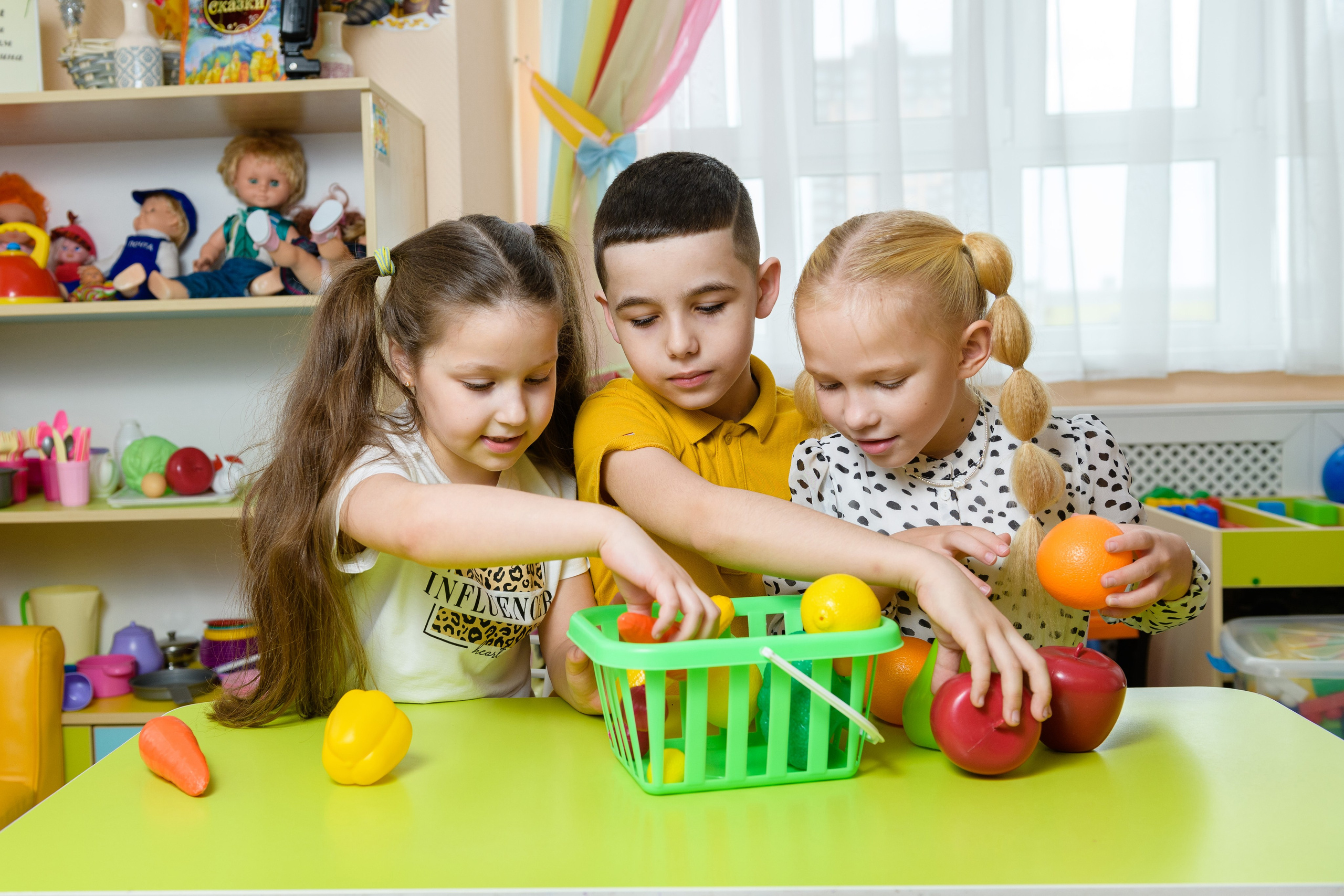 Выпускные альбомы в детский сад. Фотограф в Ростове-на-Дону Маркер Елена