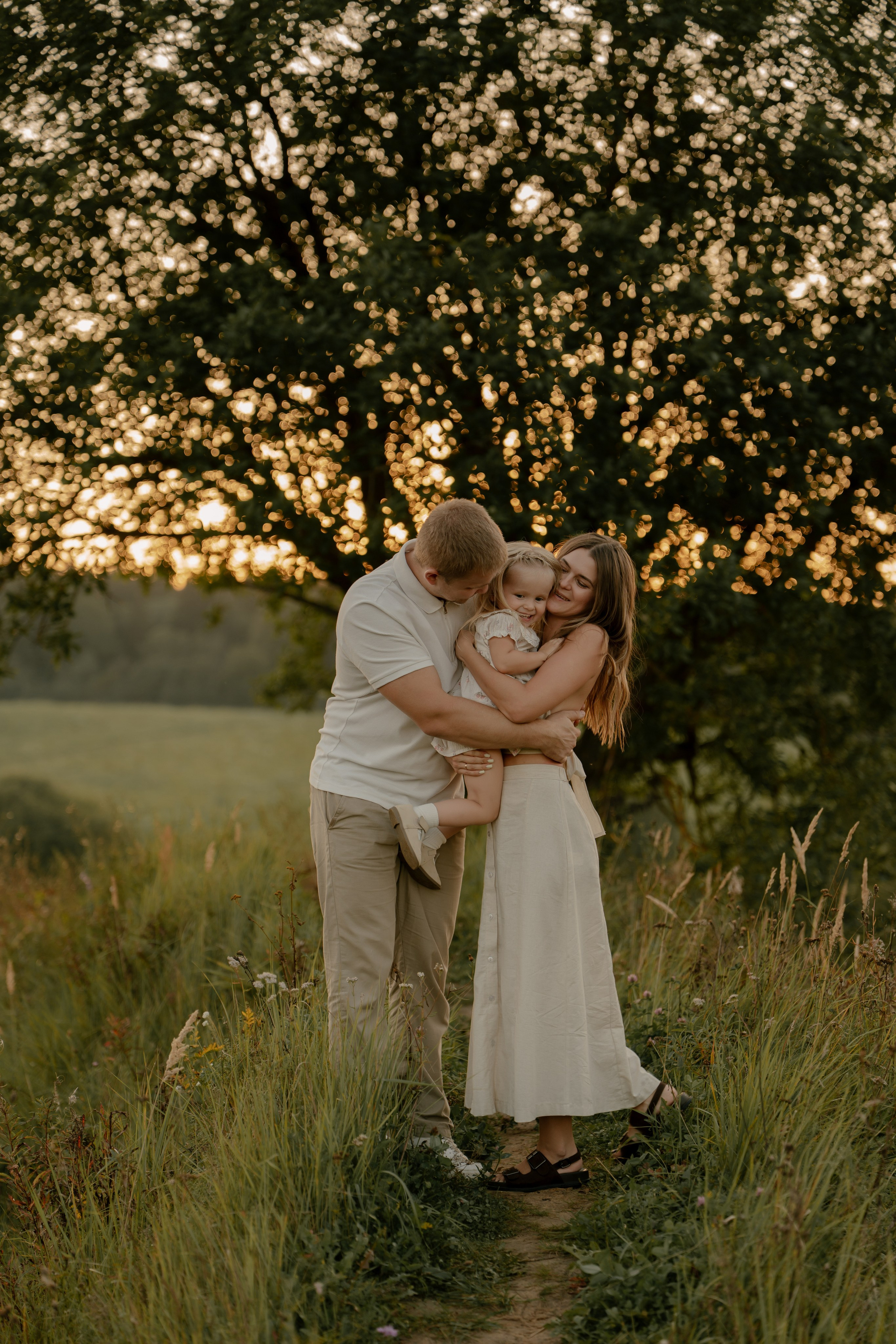 Аня, Агата, Юра и Саша. Свадебный и семейный фотограф в Москве и Красногорске — живые кадры | Анастасия Тихонова