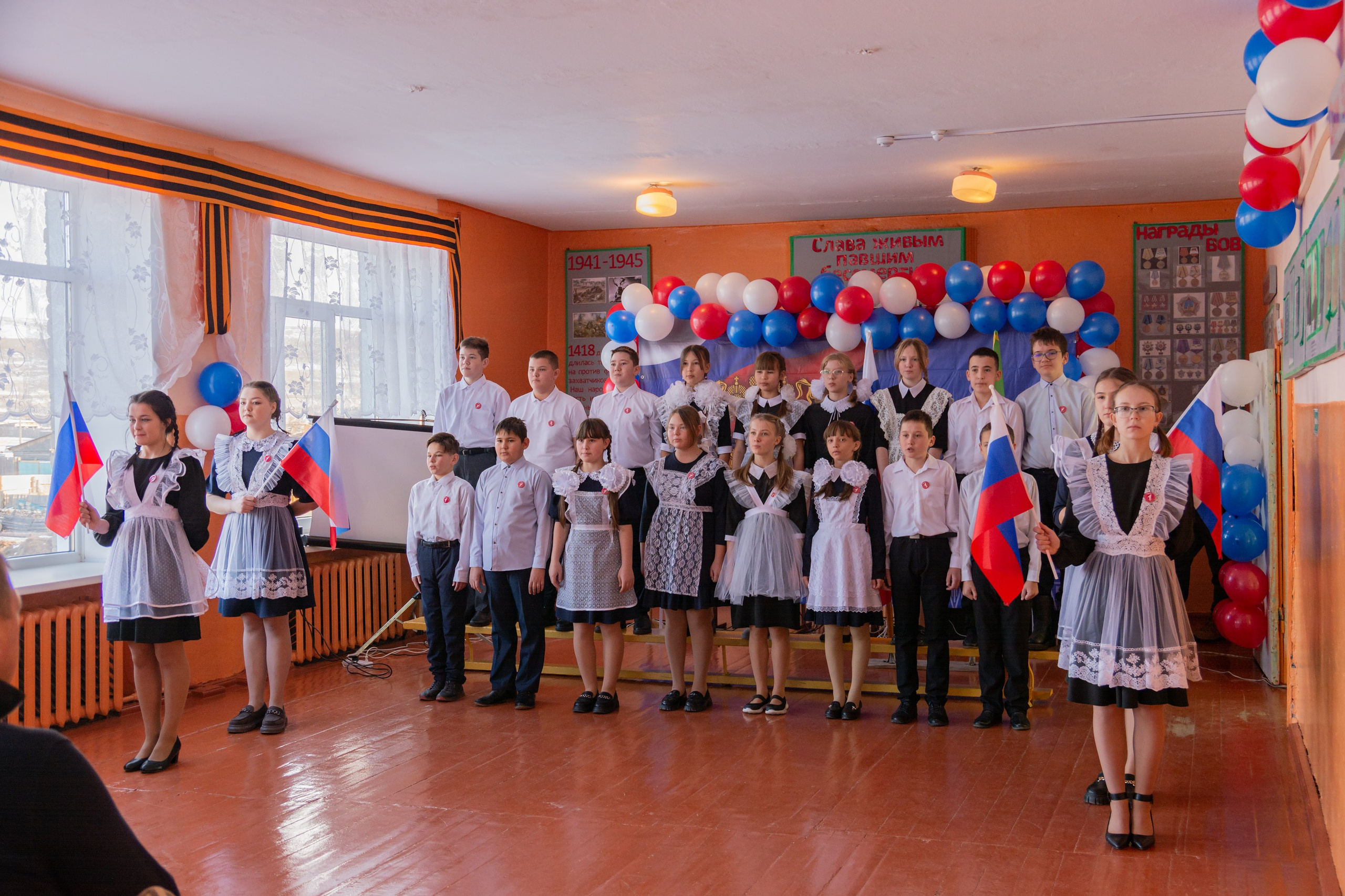 МБОУ Новодурулгуйская СОШ имени Героя Российской Федерации О. А. Власова. Фотограф широкого профиля Чита-Цасучей
