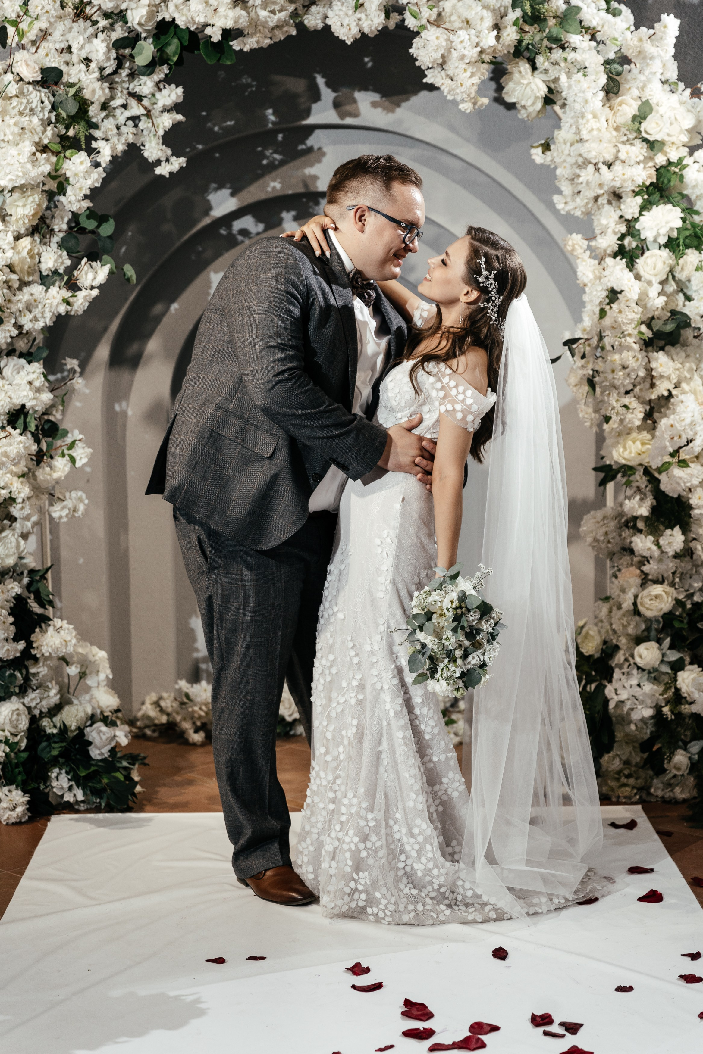 Свадебный фотограф Уфа — Руслан ГабдлисламовЖивые эмоции, красивые кадры, воспоминания на всю жизнь.Работаю по всей Республике Башкортоста. Свадебный фотограф Уфа Руслан Габдлисламов