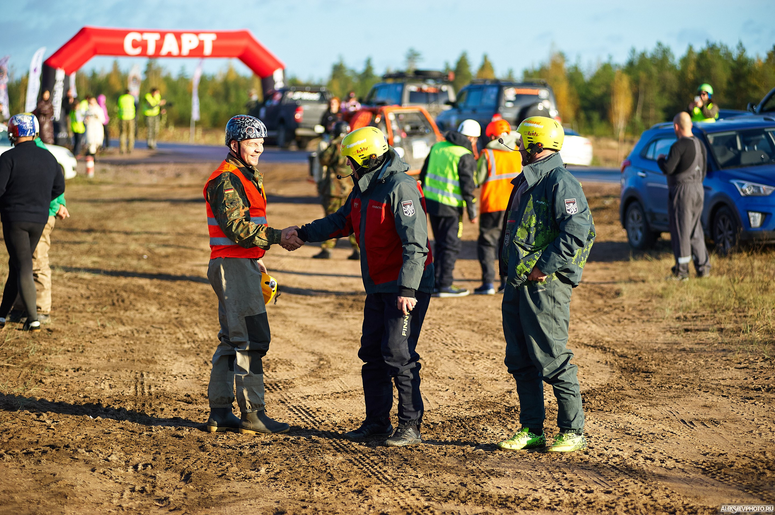 2020.10.10 — Финал Кубка ДОСААФ — Базлаг, торжественный старт. Фотограф Алексей Алексеев
