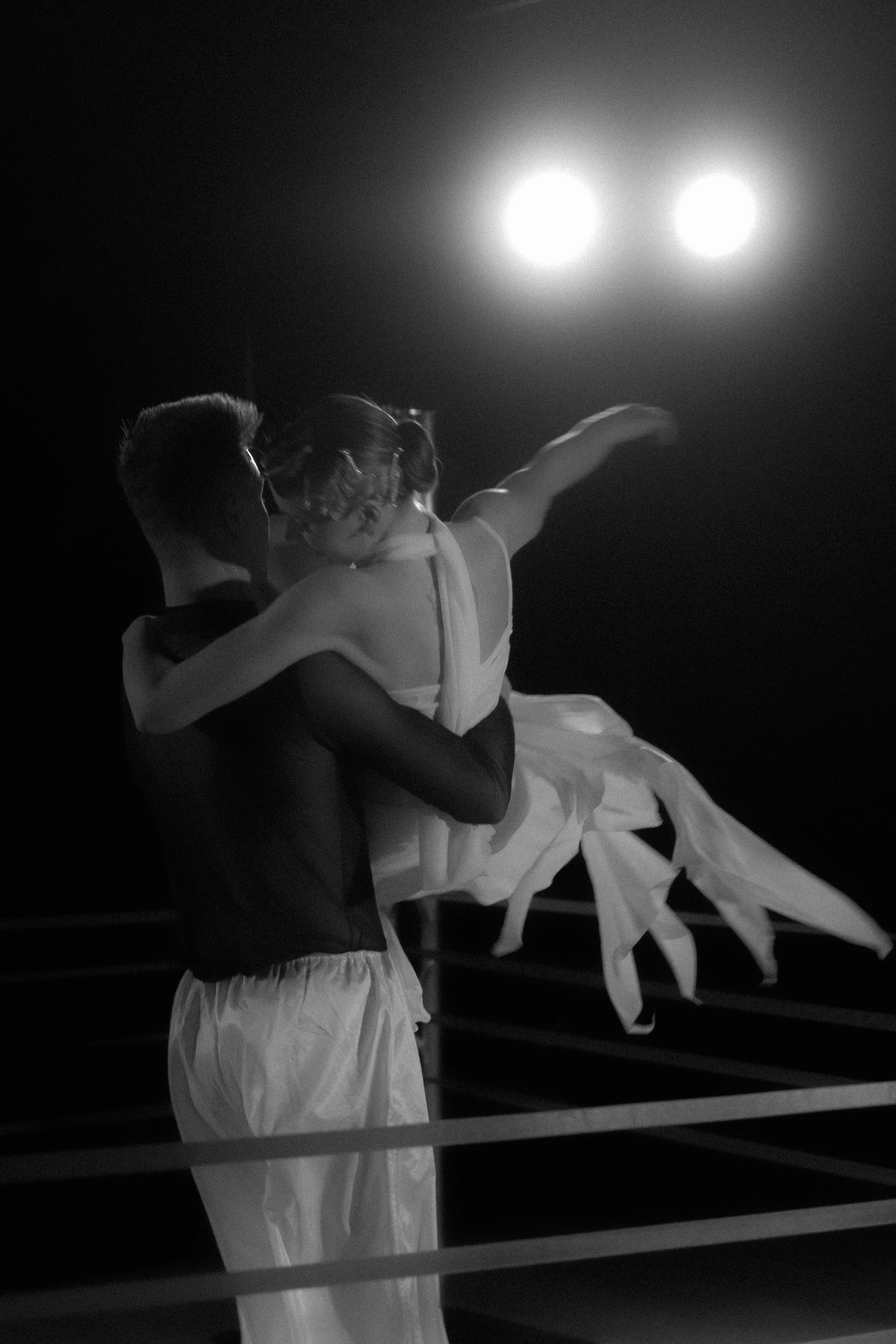 Ленты — судьбы, связавшие нашу жизнь воедино ♥. Свадебный и портретный фотограф в Москве и Санкт-Петербурге