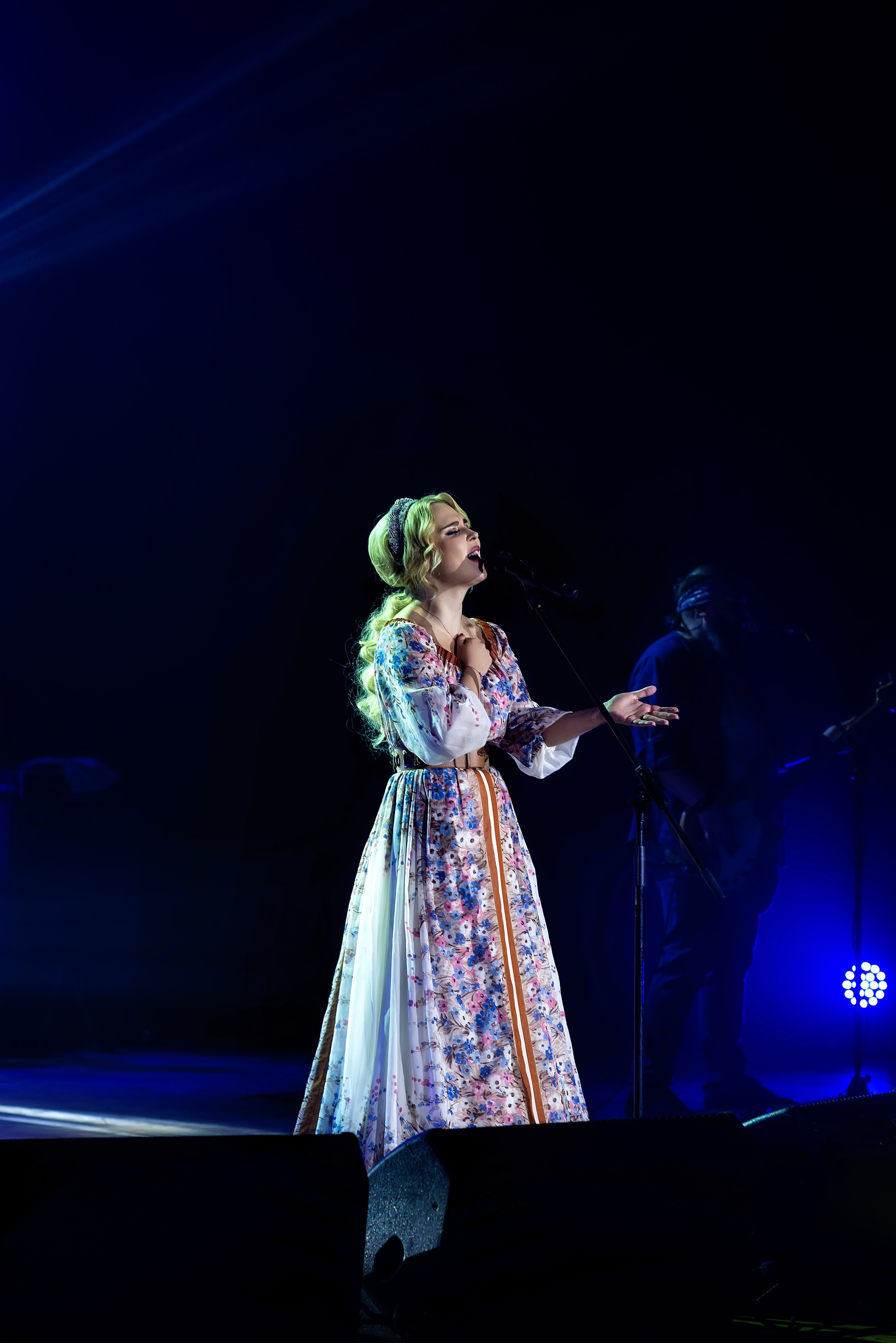 Концерт Пелагеи. Школьный, фэшн фотограф в Тюмени и в России Ирина Королева