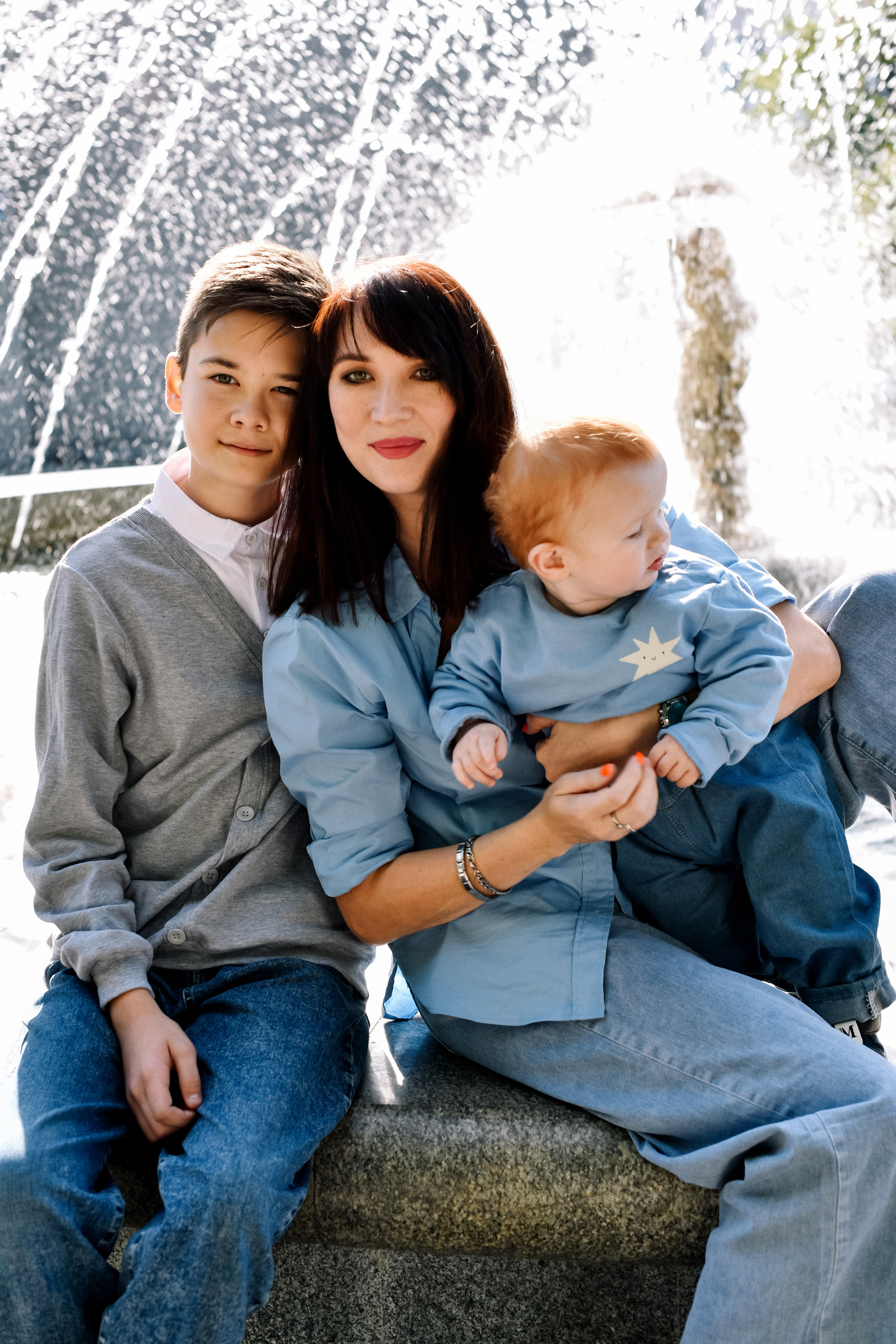 Прогулка Олеси, Льва и Ванечки