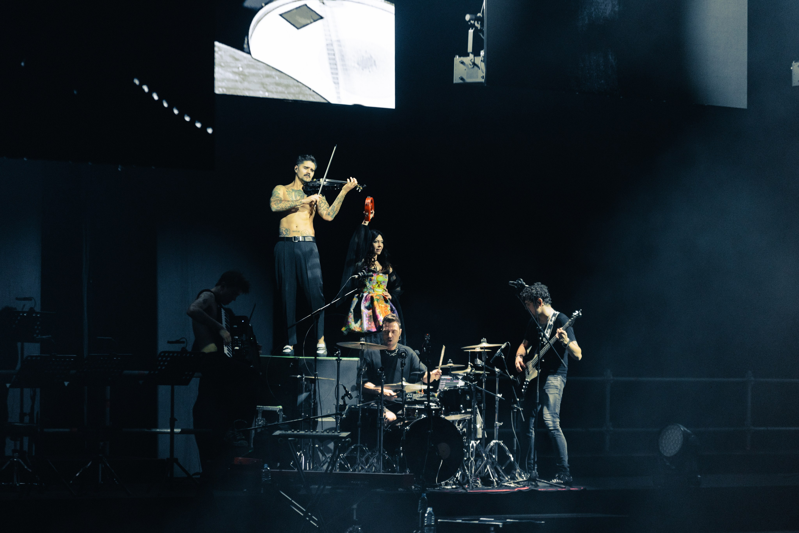 THE HATTERS В ВТБ АРЕНЕ 16.10.25. Концертный и репортажный фотограф в Москве и Санкт-Петербурге Мария