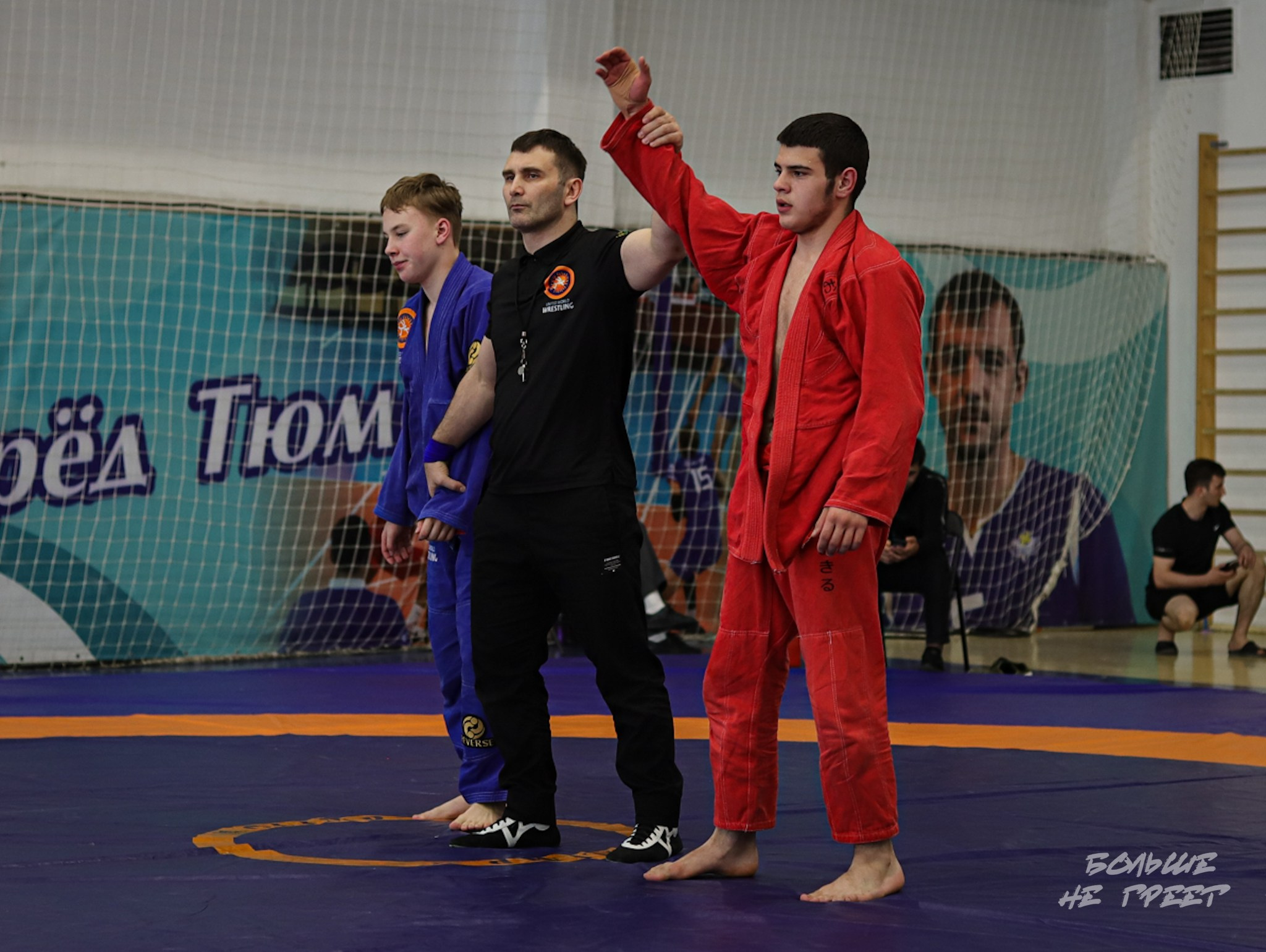 ПЕРВЕНСТВО УРФО ПО СПОРТИВНОЙ БОРЬБЕ ГРЭППЛИНГ И ГРЭППЛИНГ-ГИ. Больше не греет